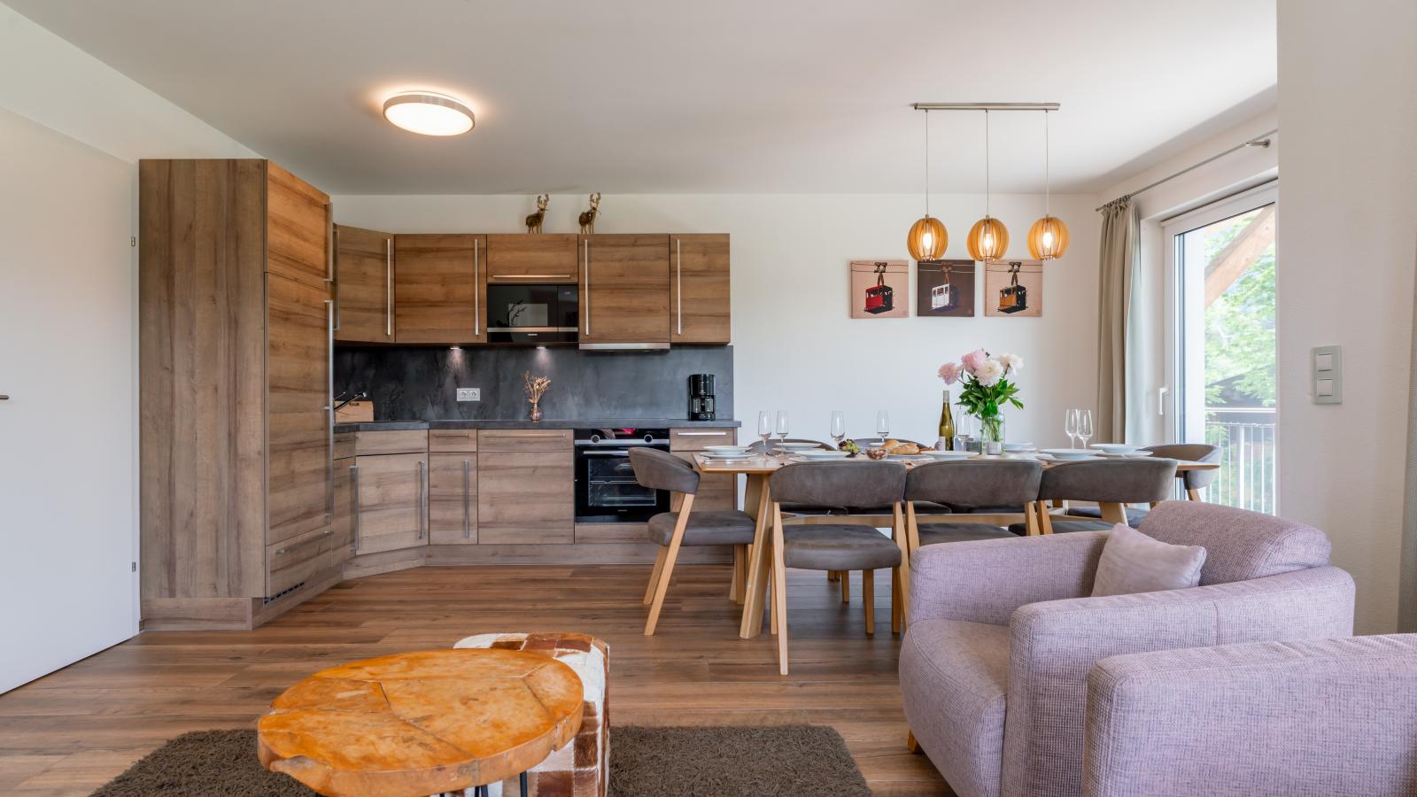 Werfenblick und Bergblick - Salon