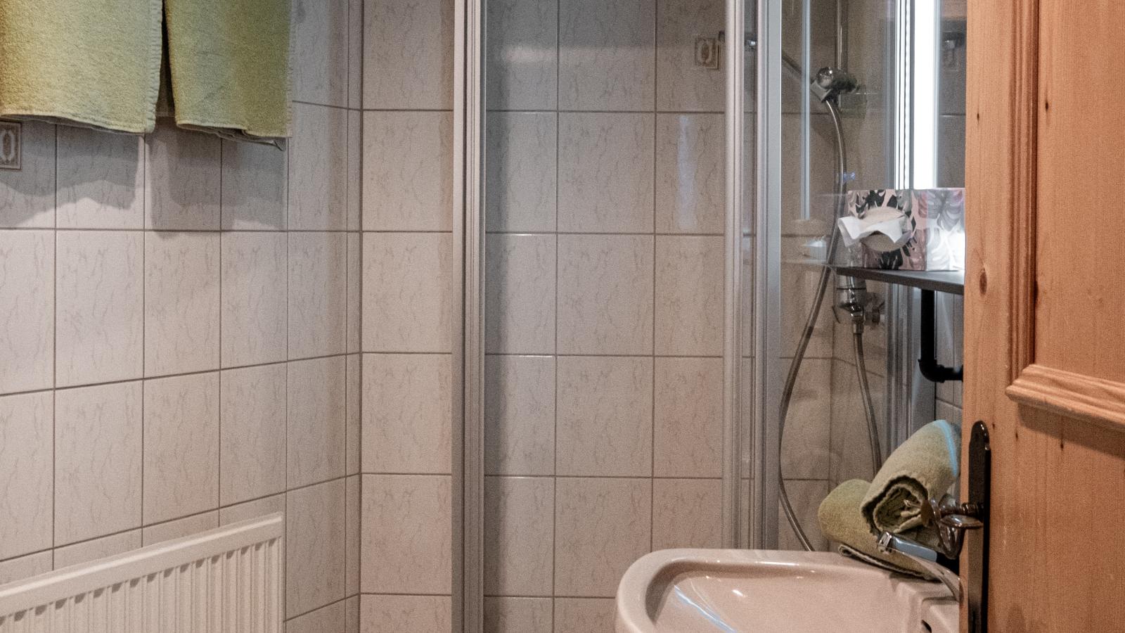 City Hide-Away Paß Thurn Top 3 - Badkamer