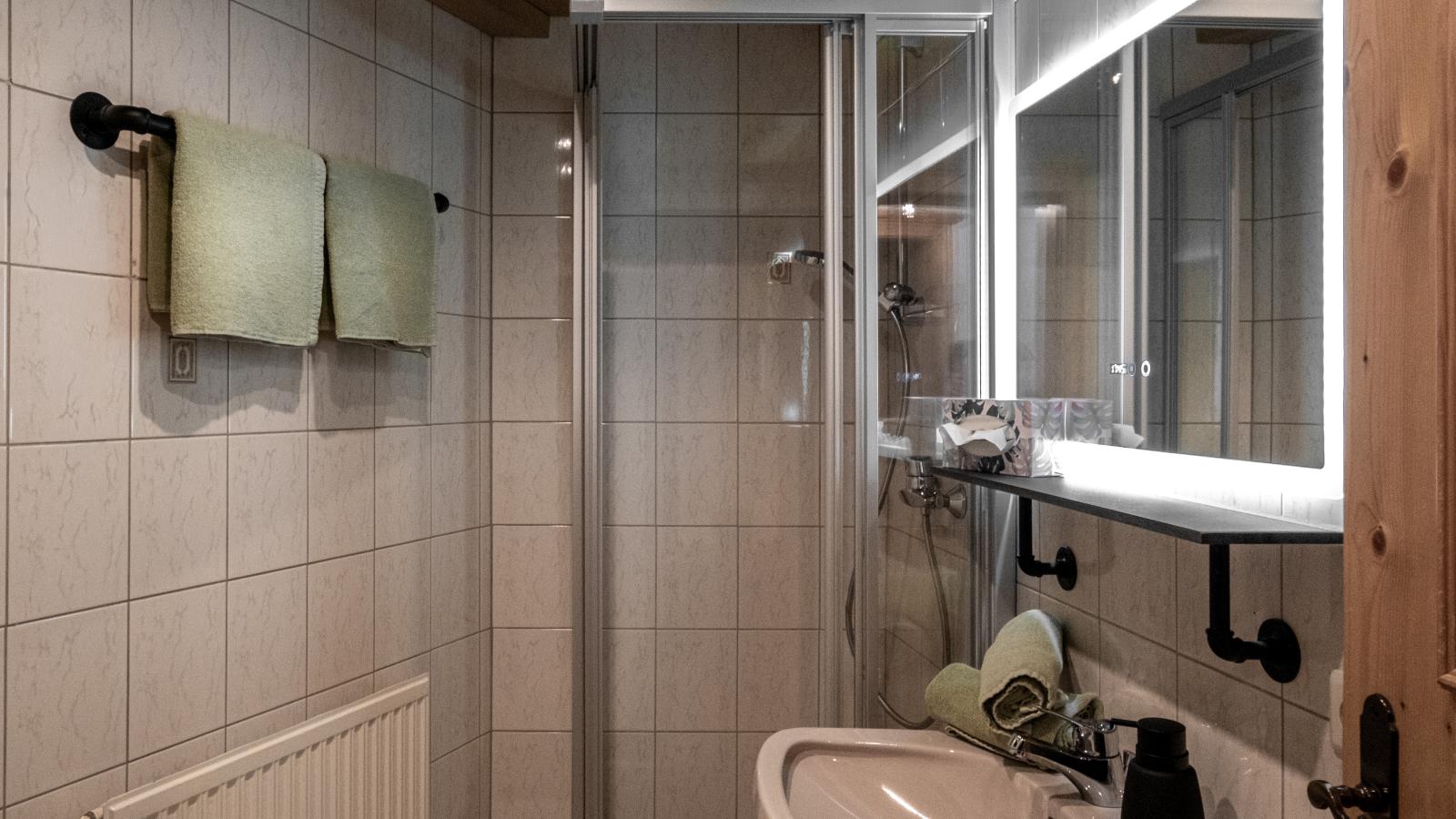 City Hide-Away Paß Thurn Top 3 - Badkamer