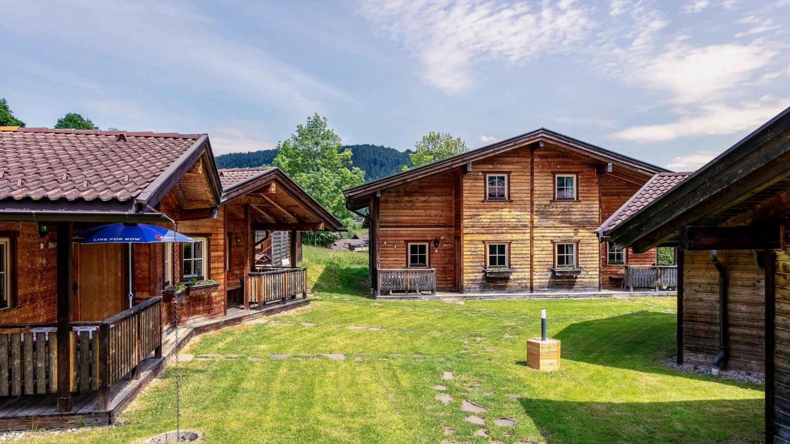 Urige Chalets 14 und 17-Buitenkant zomer