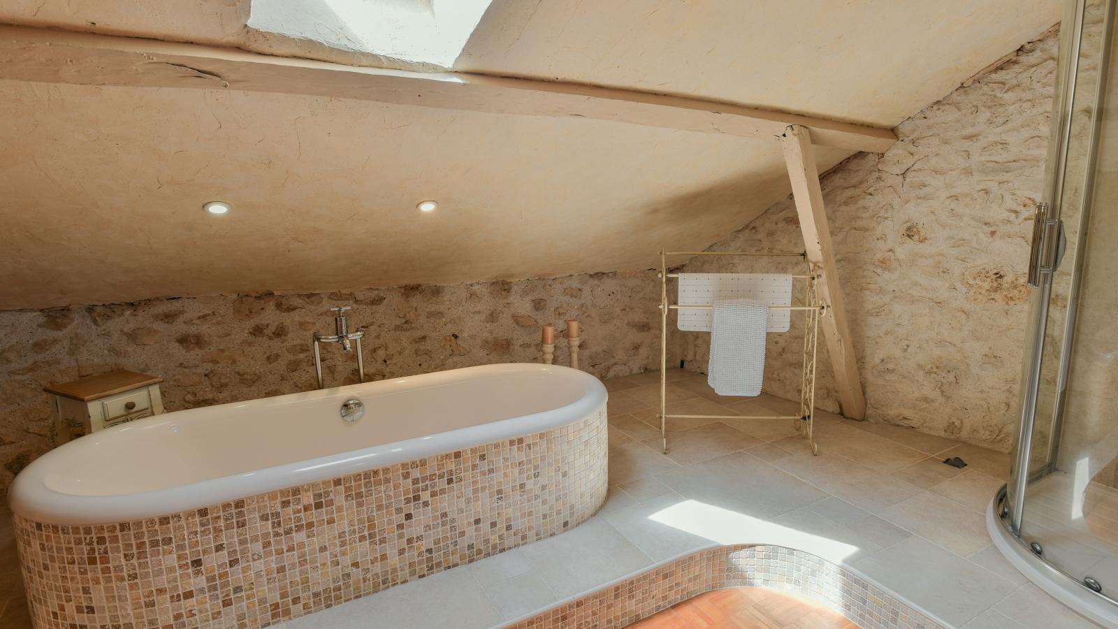 Les Roches de Roquecor-Salle de bain
