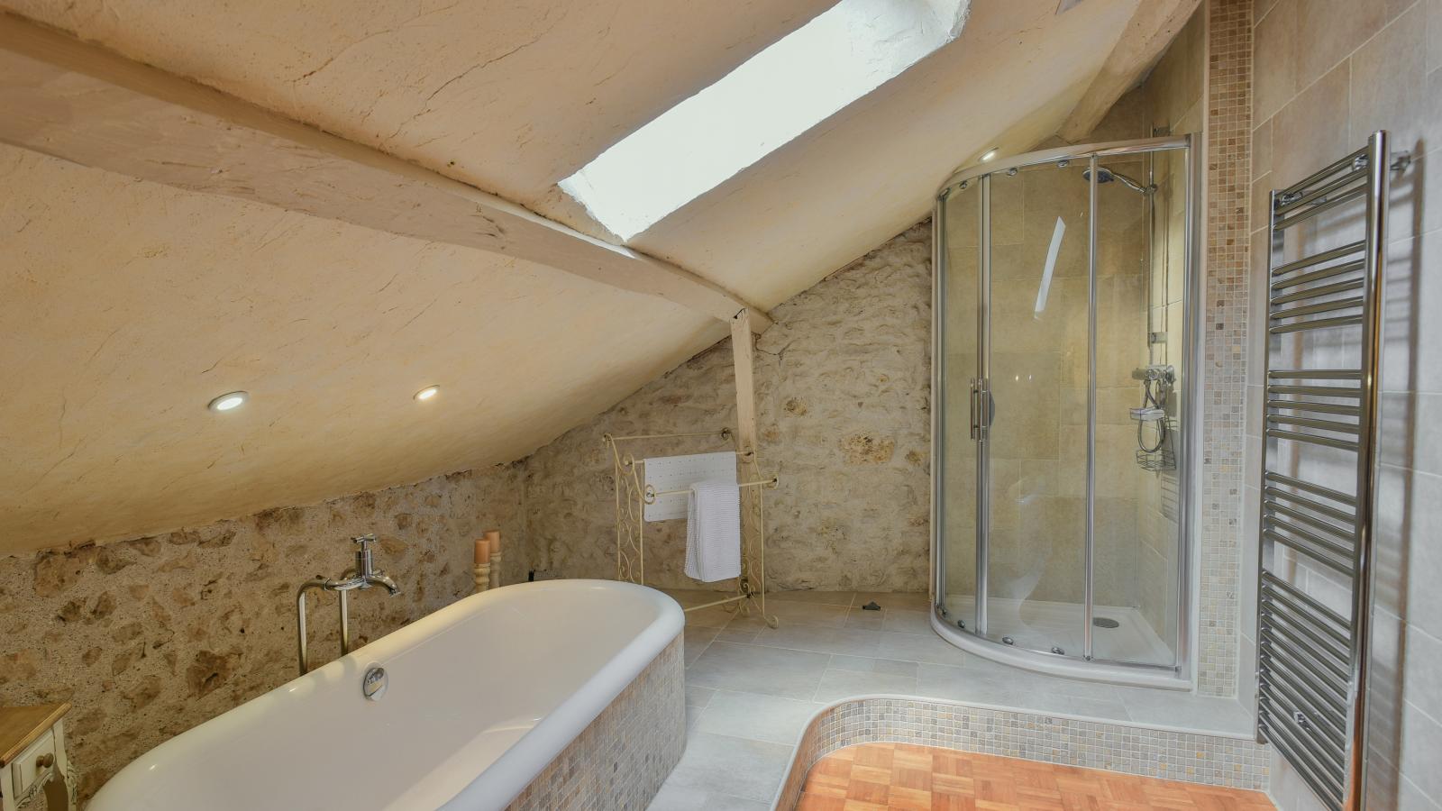Les Roches de Roquecor-Salle de bain