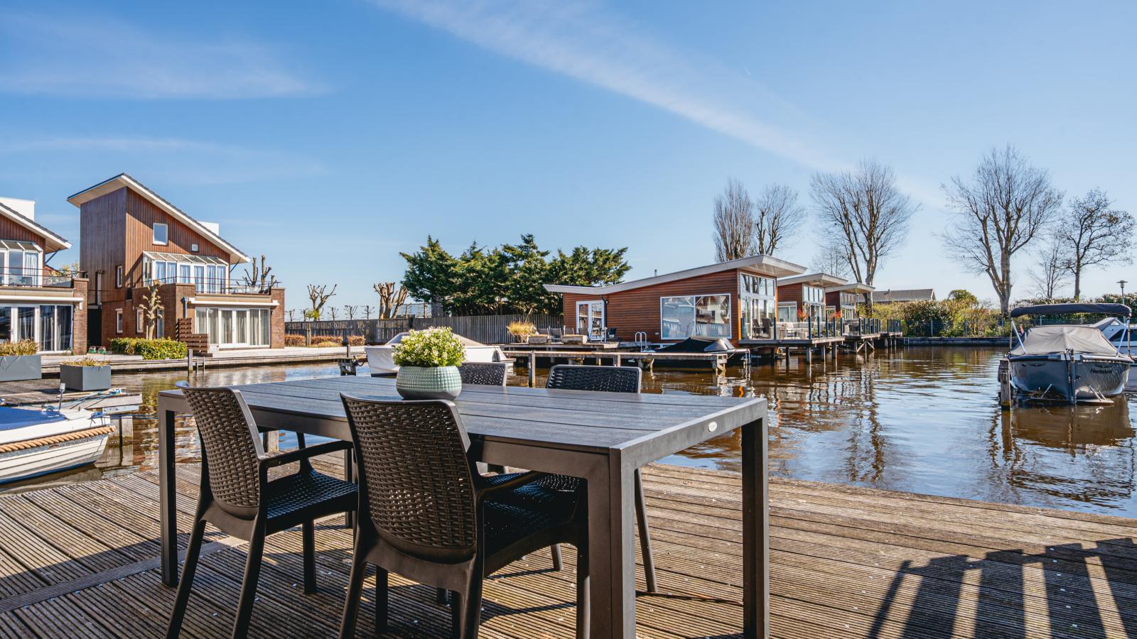 Busch en Dam-Terrasse / balcon