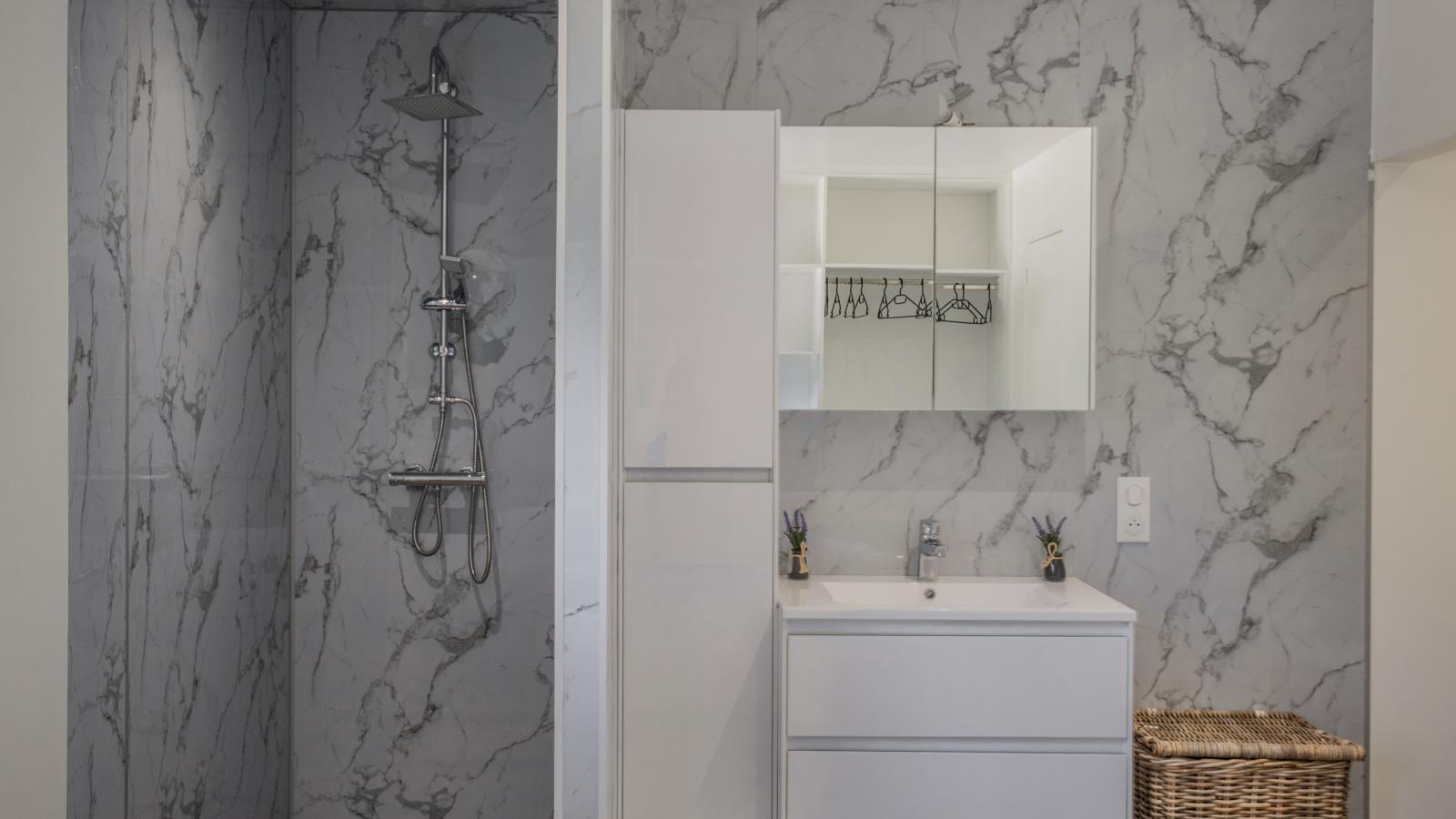 Lac Bleu nr 19 - Badkamer