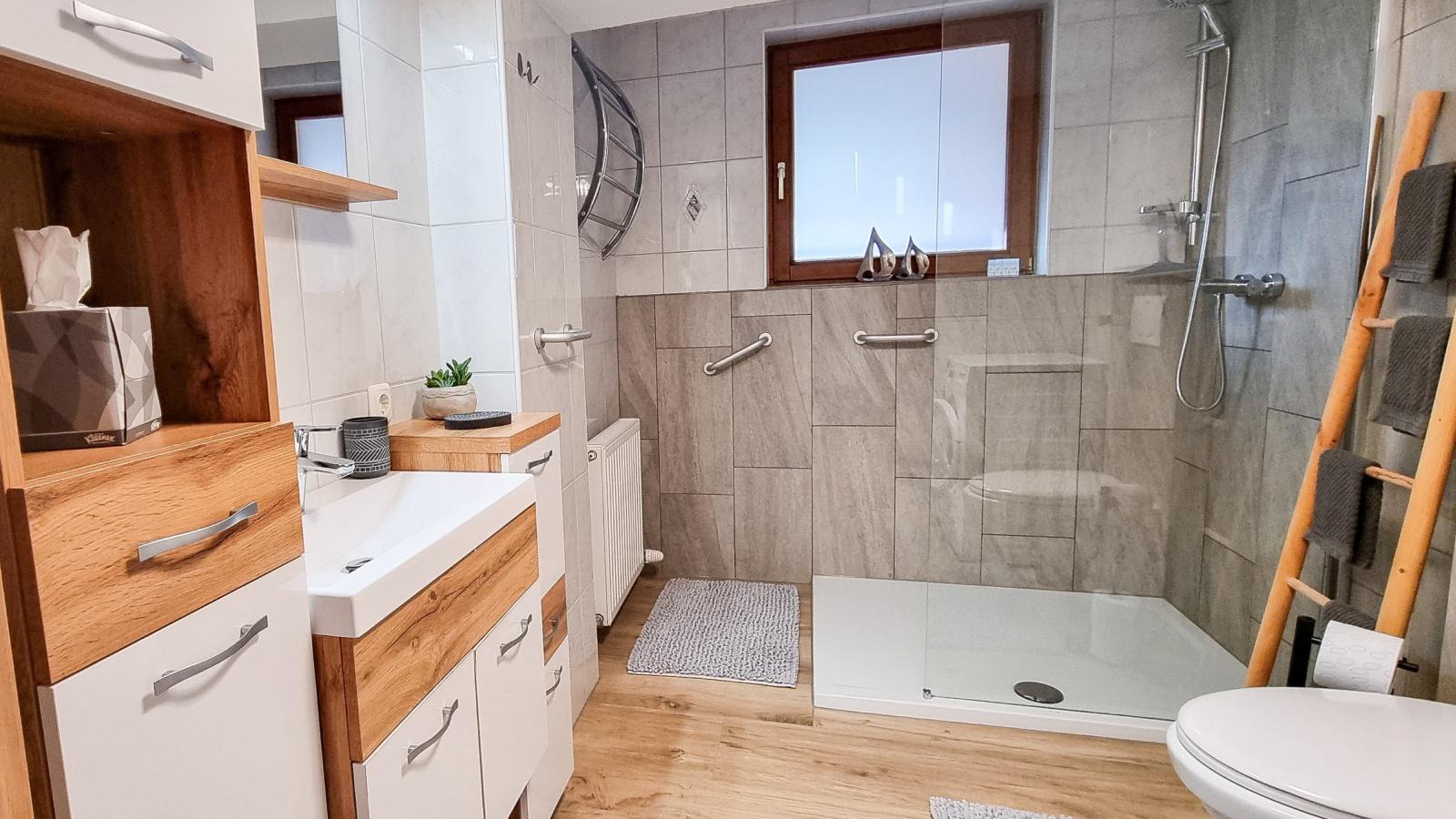 Am Inn Fluss-Badkamer