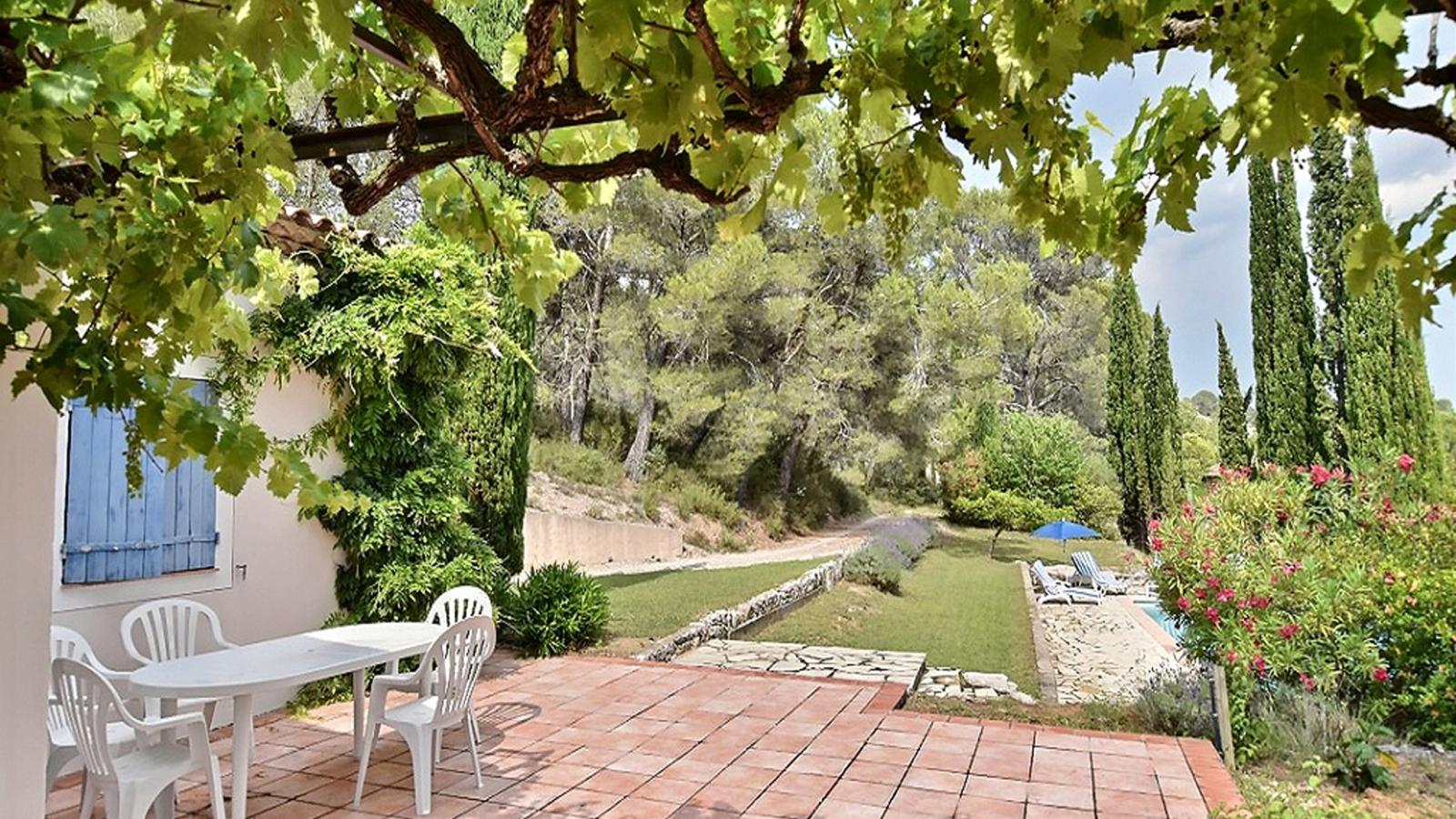 Lomandra-Terrasbalkon