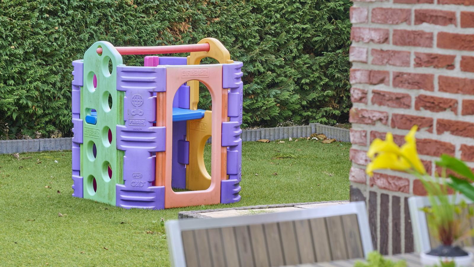 Villa Robinie-Garten Sommer