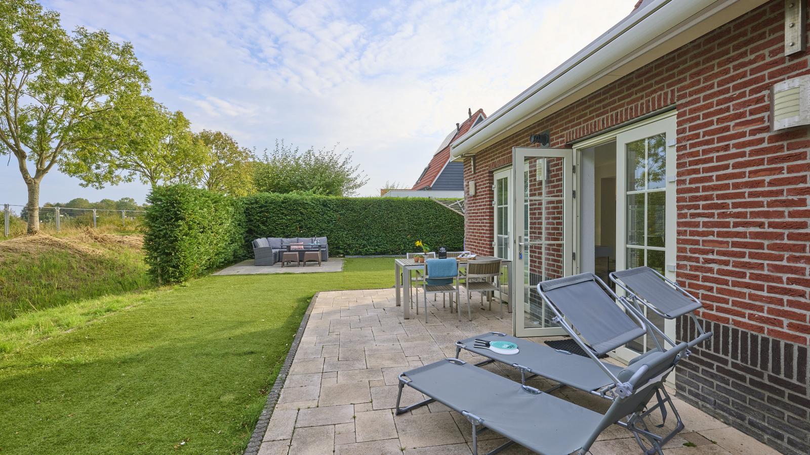 Villa Robinie-Terrasse/Balkon