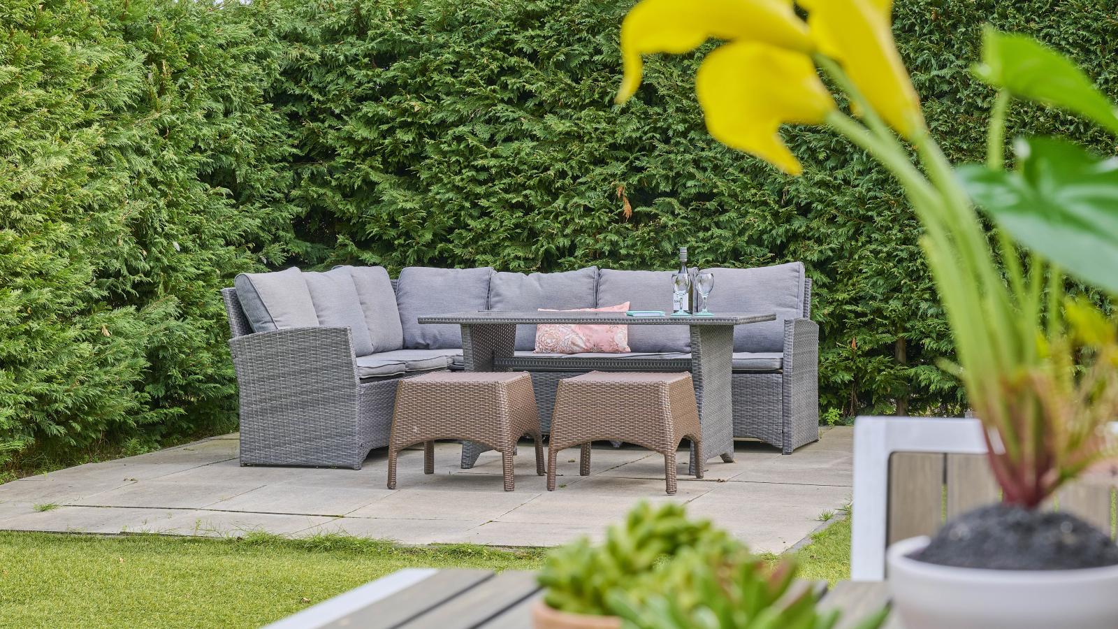 Villa Robinie-Terrasse/Balkon