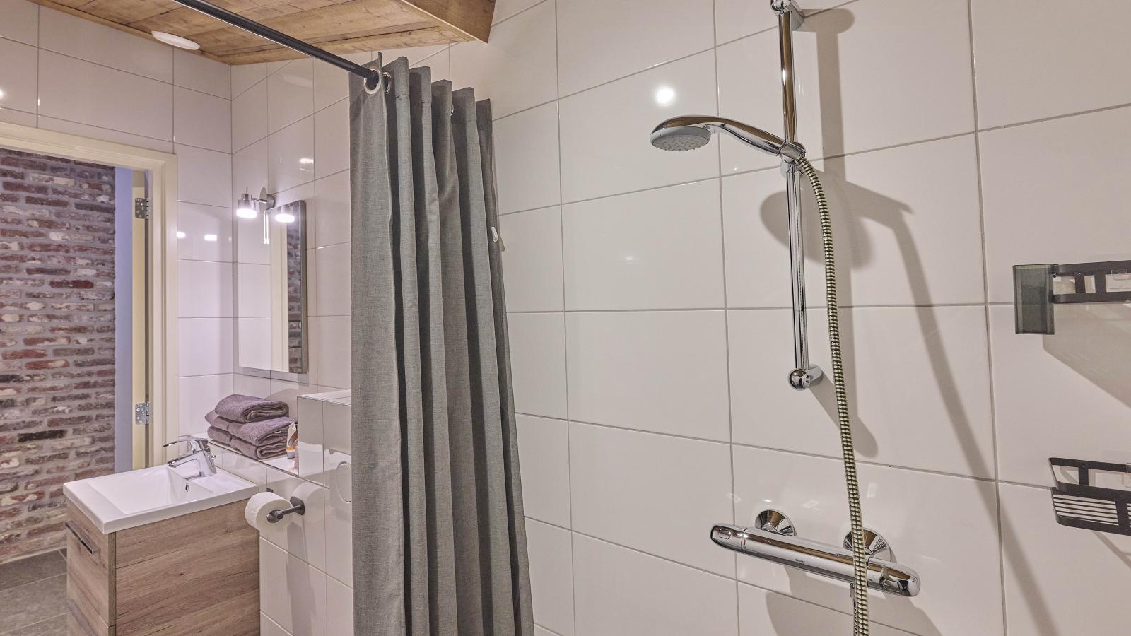 Op de Beemd-Badkamer