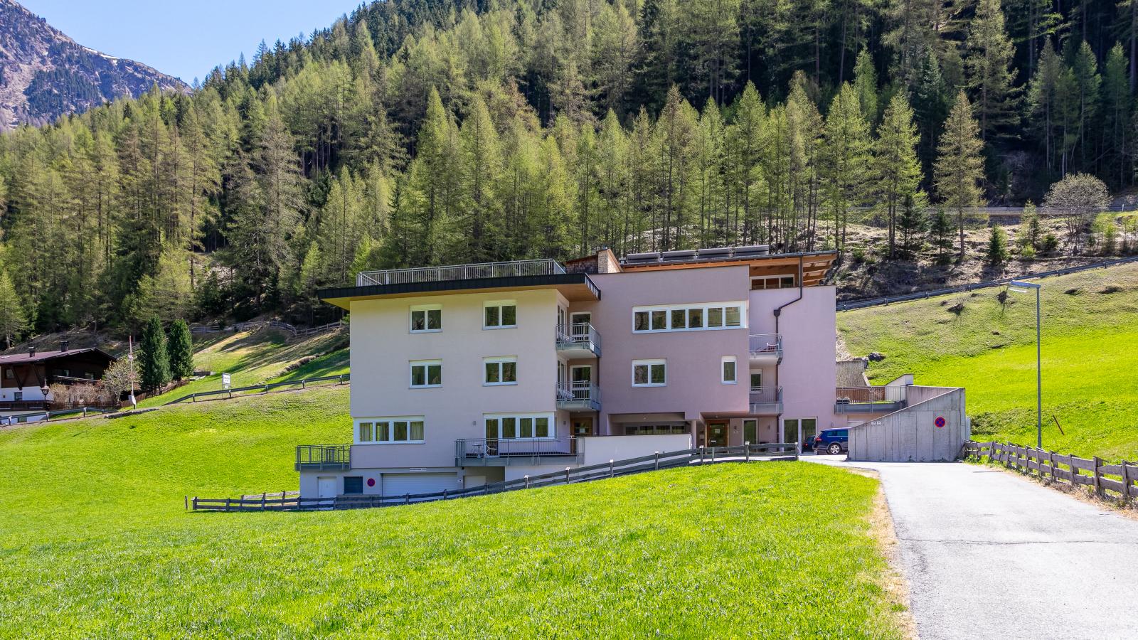 Gletschertraum-Exterior summer