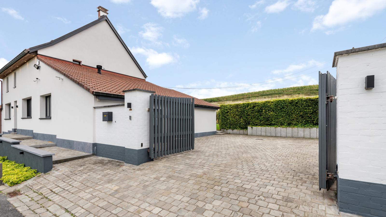 Landhuis Brakelbos-Buitenkant zomer