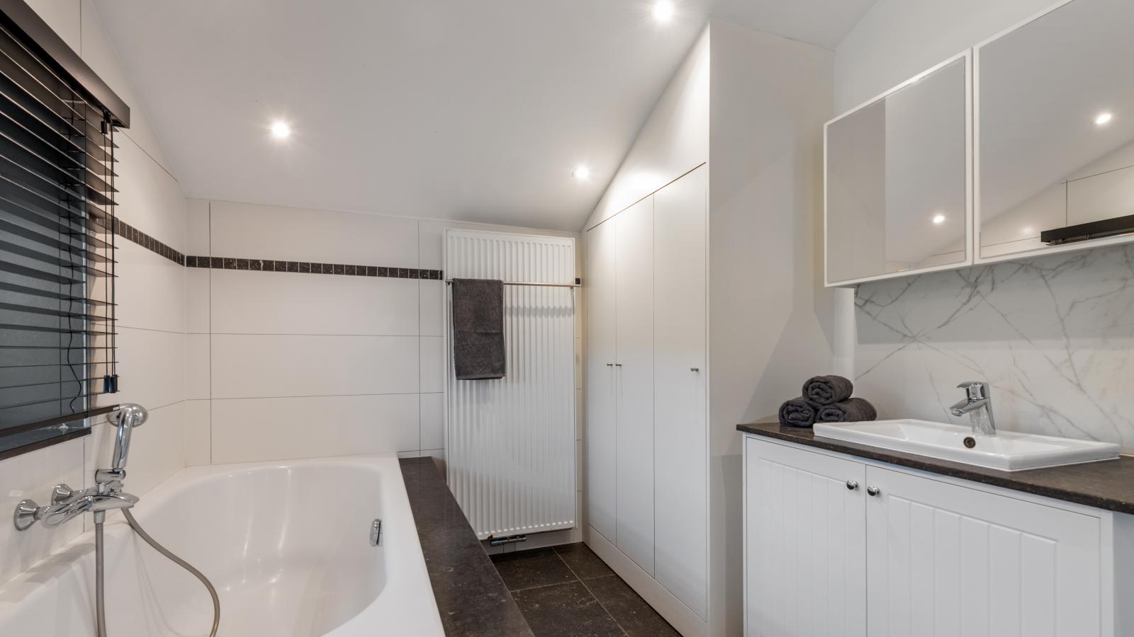 Landhuis Brakelbos-Badezimmer