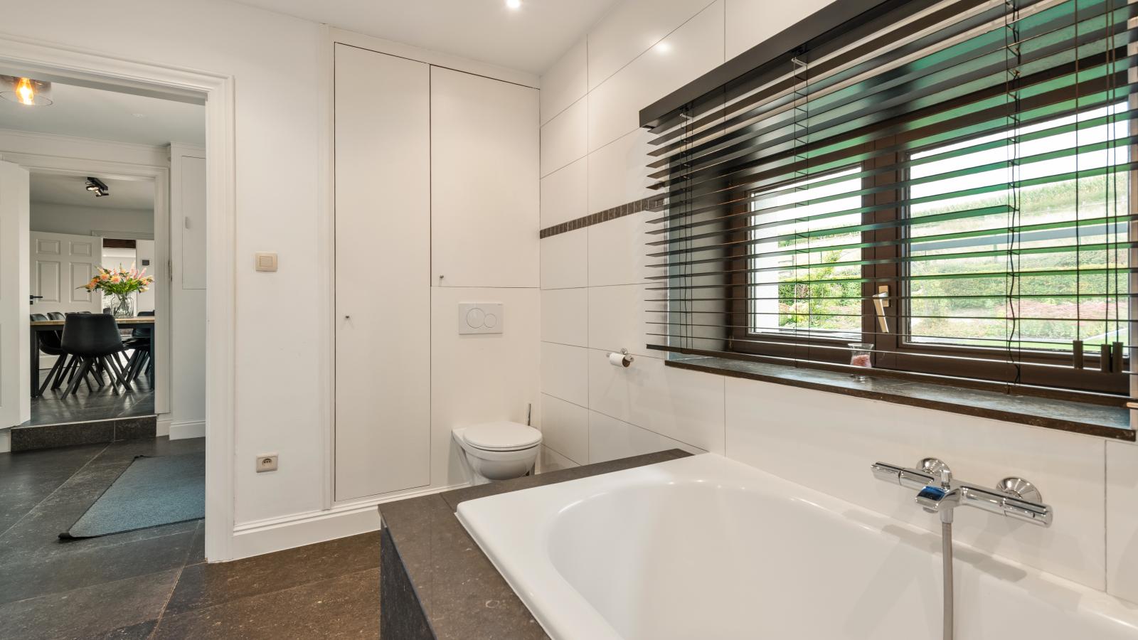 Landhuis Brakelbos-Badezimmer