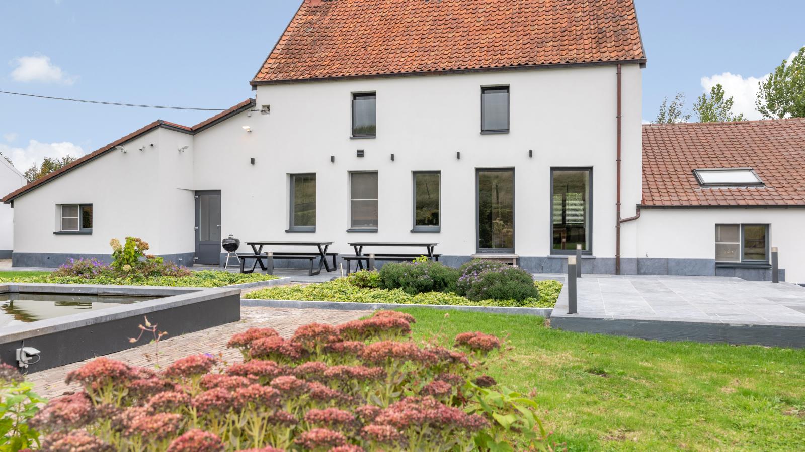 Landhuis Brakelbos-Buitenkant zomer