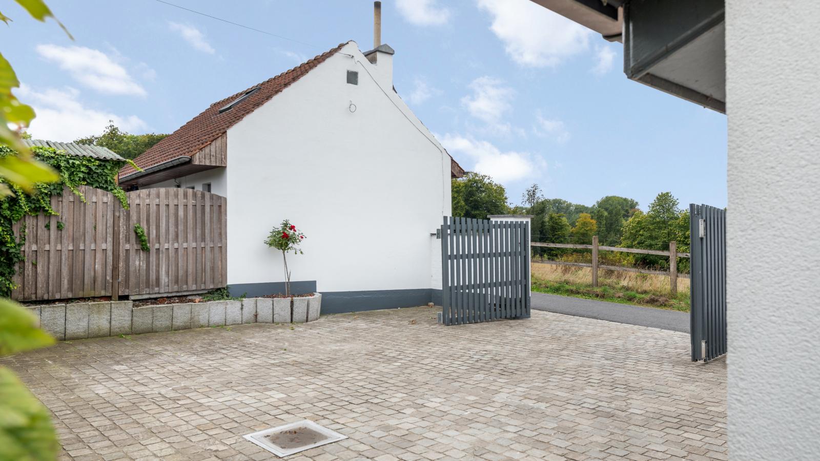 Landhuis Brakelbos-Buitenkant zomer