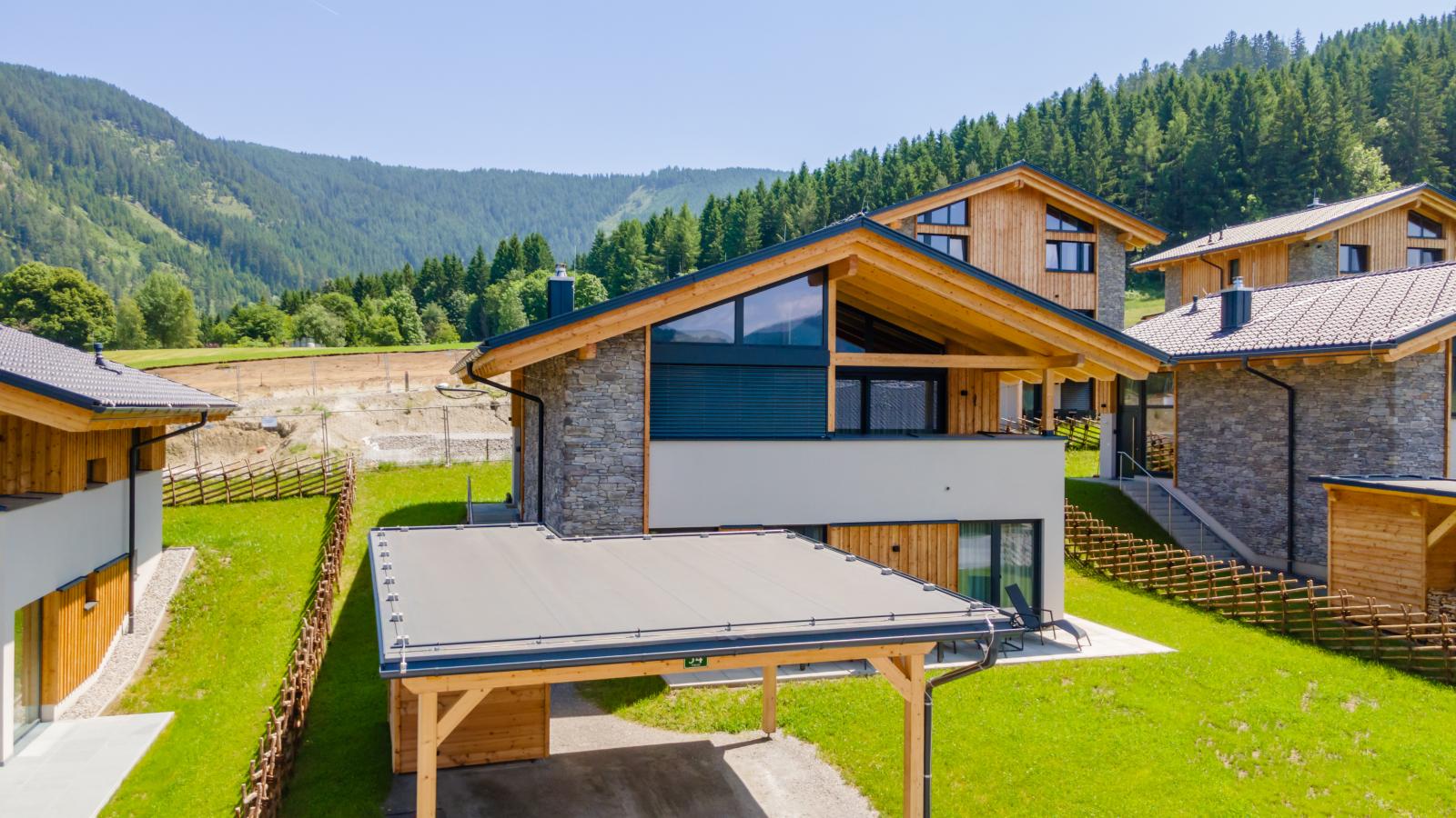 Grebenzen Lodge Edelblick-Buitenkant zomer