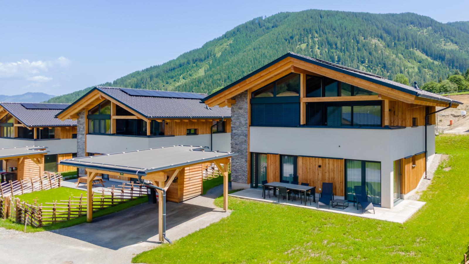 Grebenzen Lodge Edelblick-Buitenkant zomer