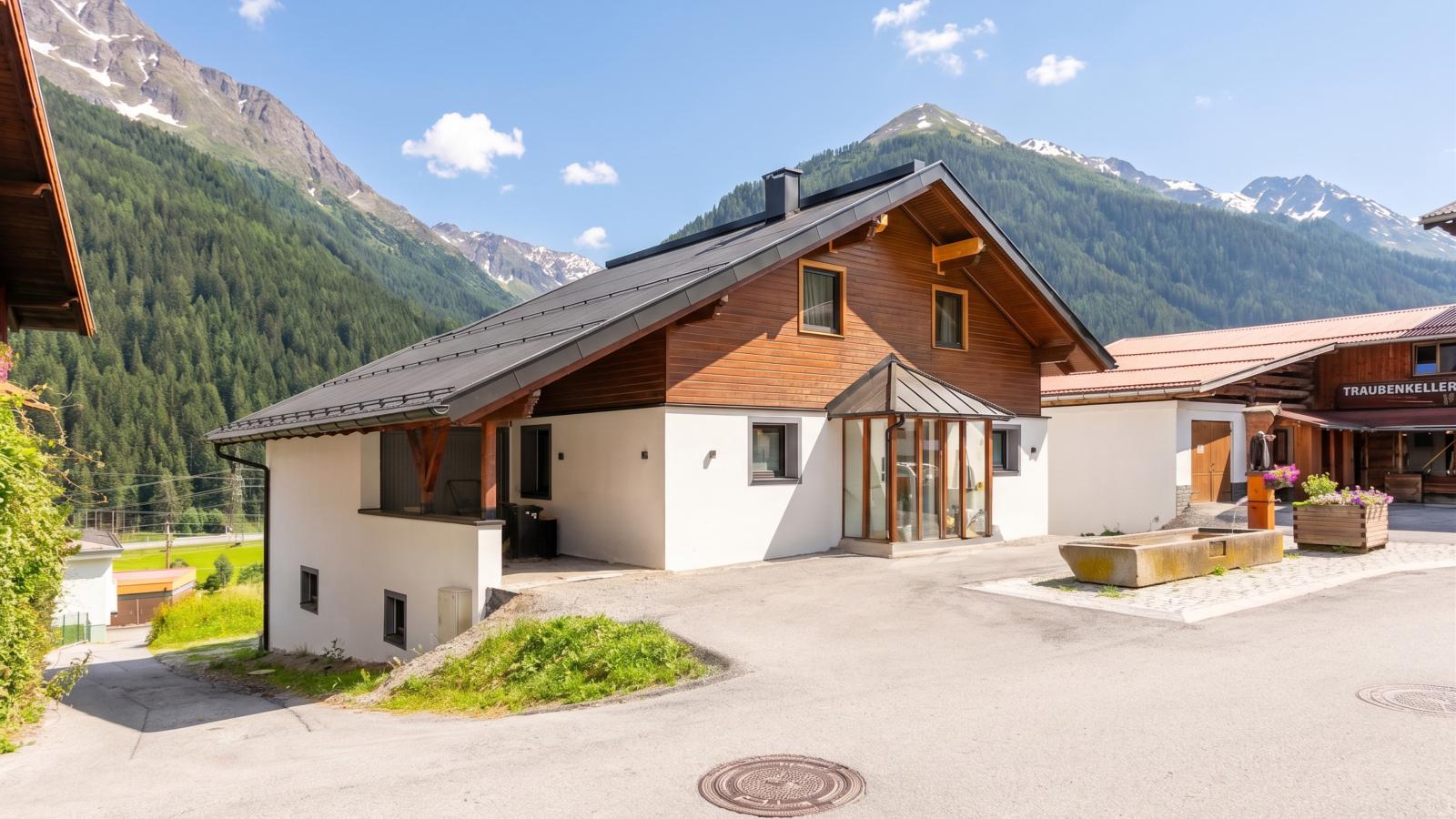 Alpenlodge Pettneu Lodge 3