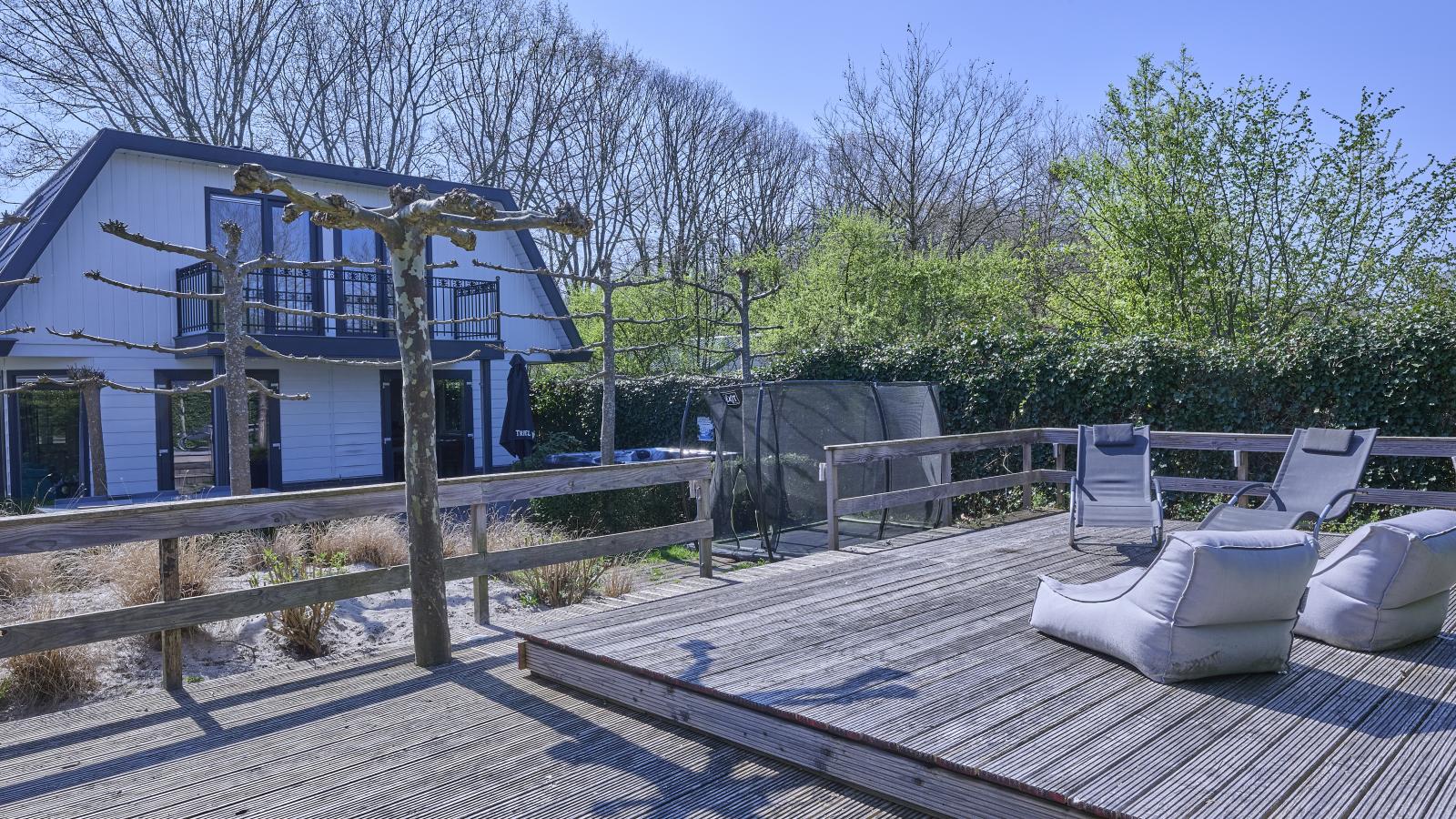 T Kaatsheuveltje 4-Terrasbalkon