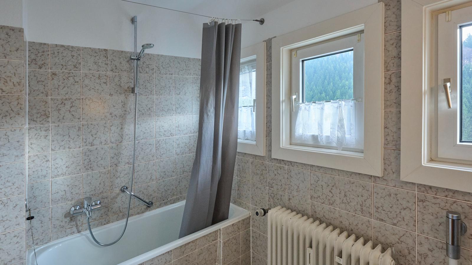 Kurhaus am Nordenau - 10 pers-Badkamer