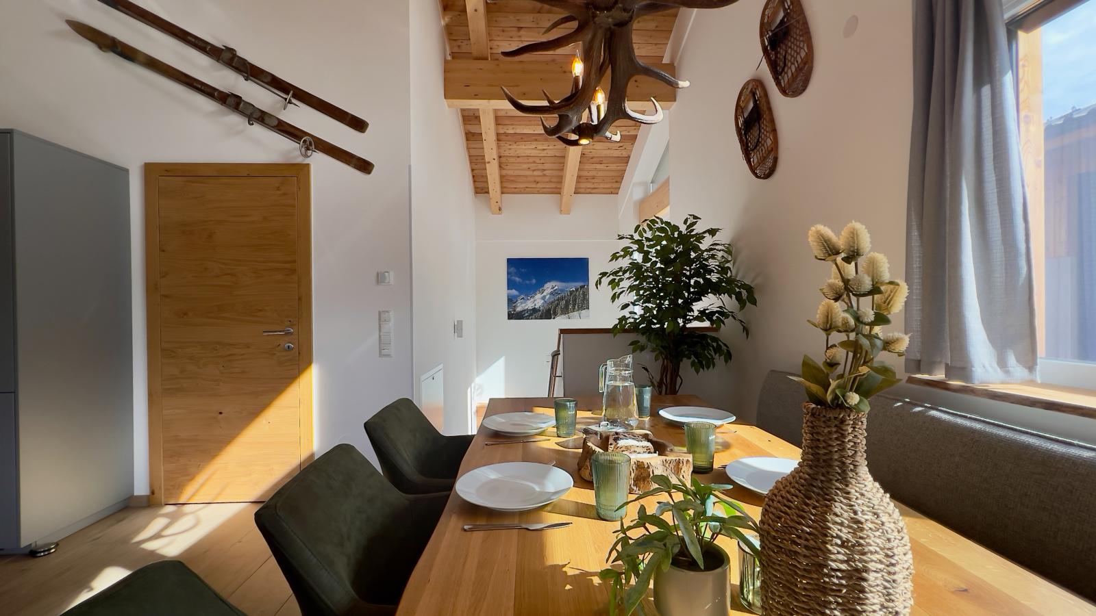 Grebenzen Lodge Edelweiss-Esszimmer