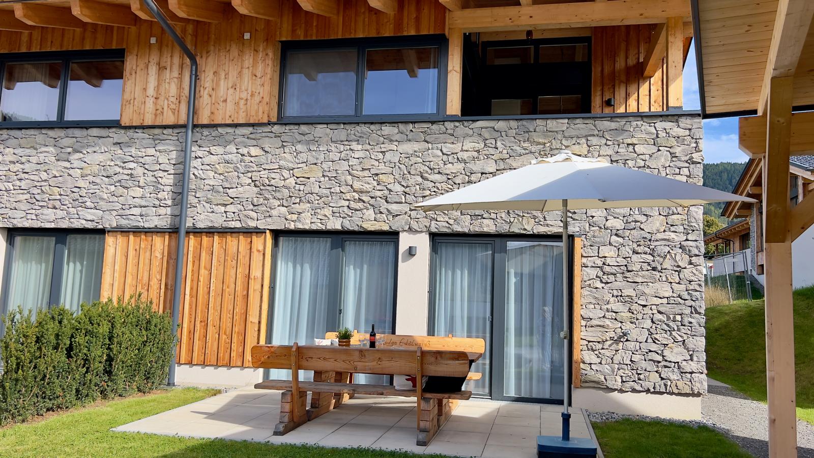 Grebenzen Lodge Edelweiss-Außenbereich Sommer