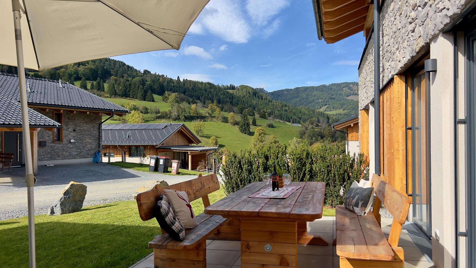 Grebenzen Lodge Edelweiss-Terrasse/Balkon