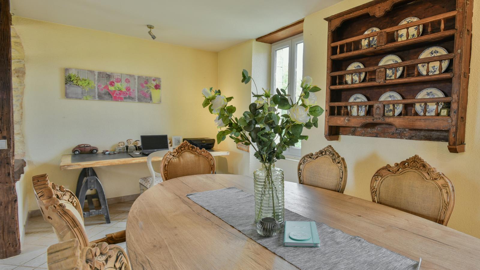 Orchidee-Dining room