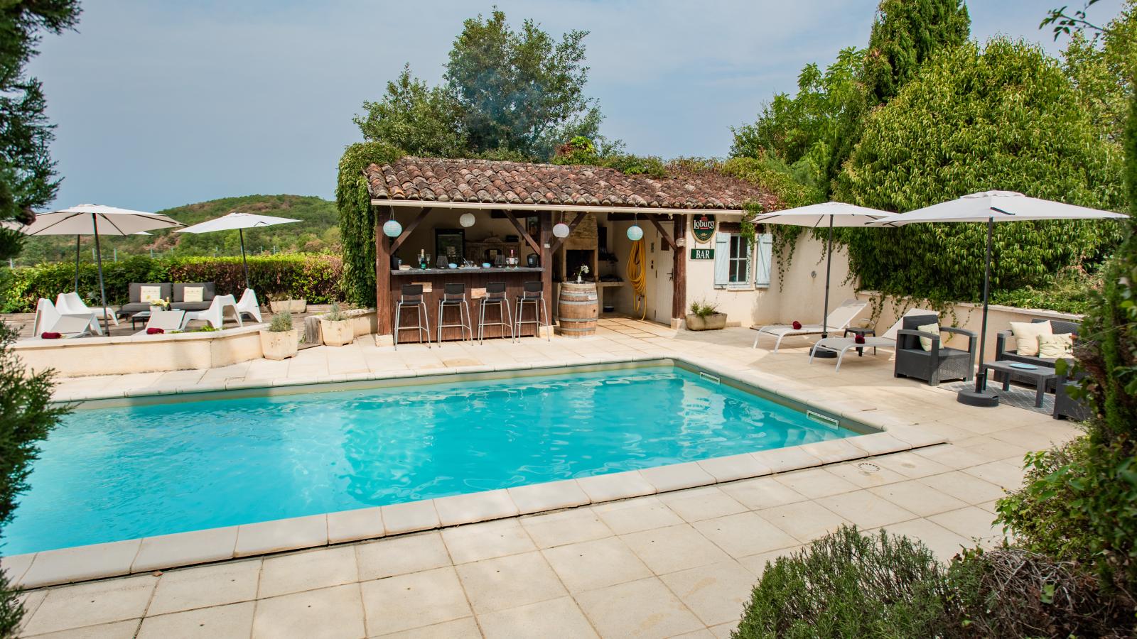 Orchidee-Swimming pool