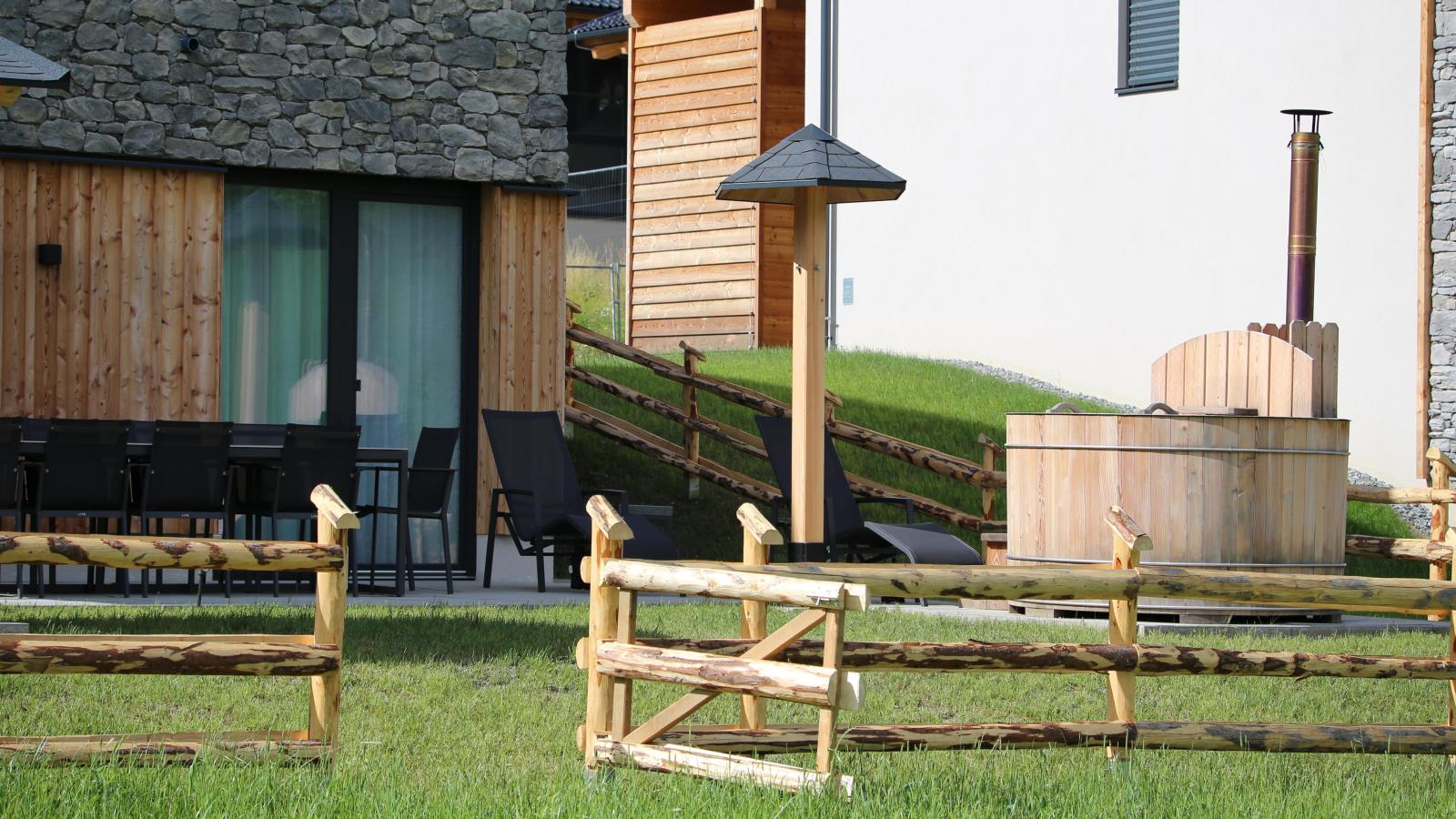 Grebenzen Lodge 44-Außenbereich