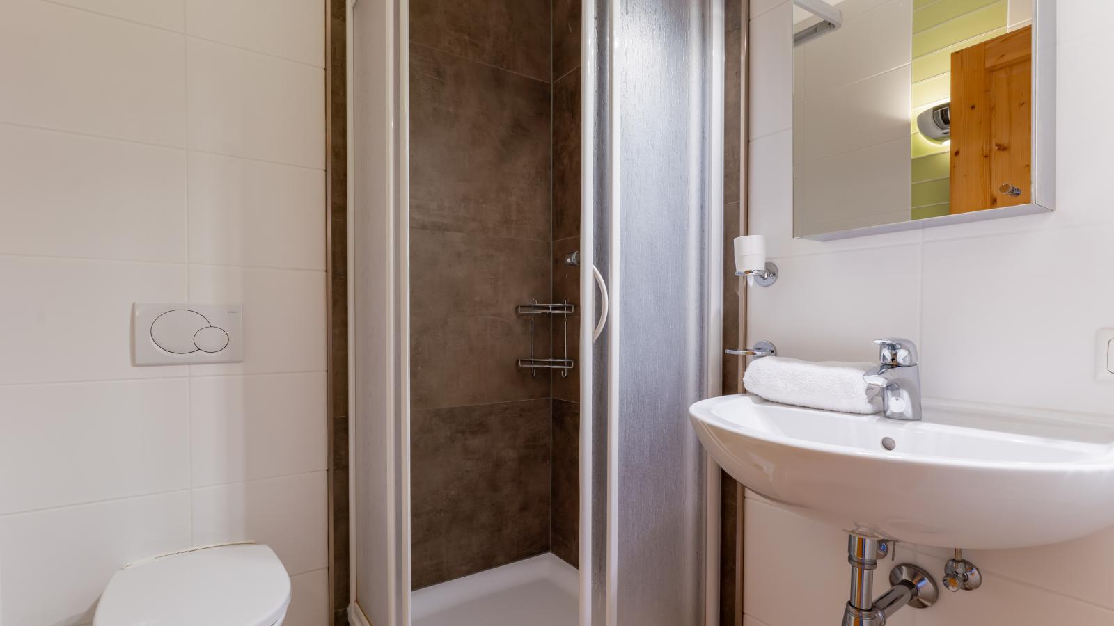 Maxima II - Ski in - Ski Out - Bathroom