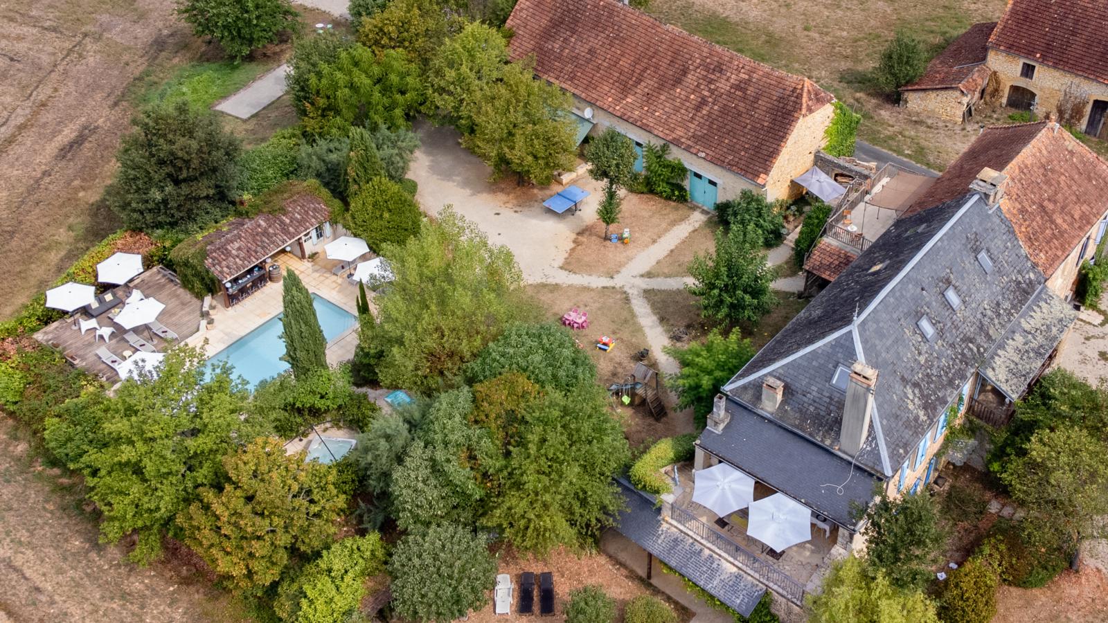 Tournesol-Exterior in summer