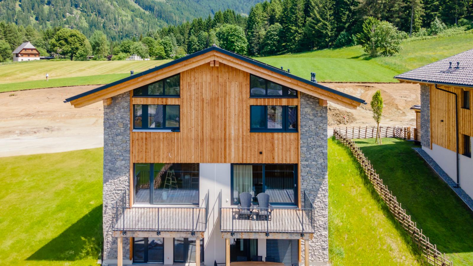 Grebenzen Lodge Starnberg 60B-Buitenkant zomer