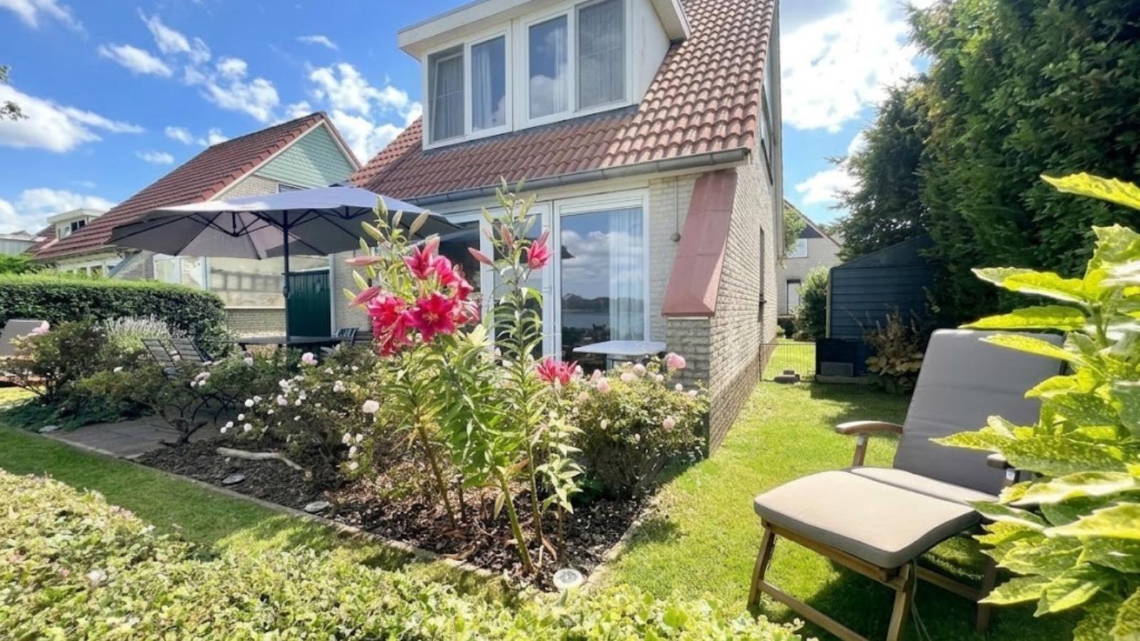 Rose Garden - Buitenkant zomer