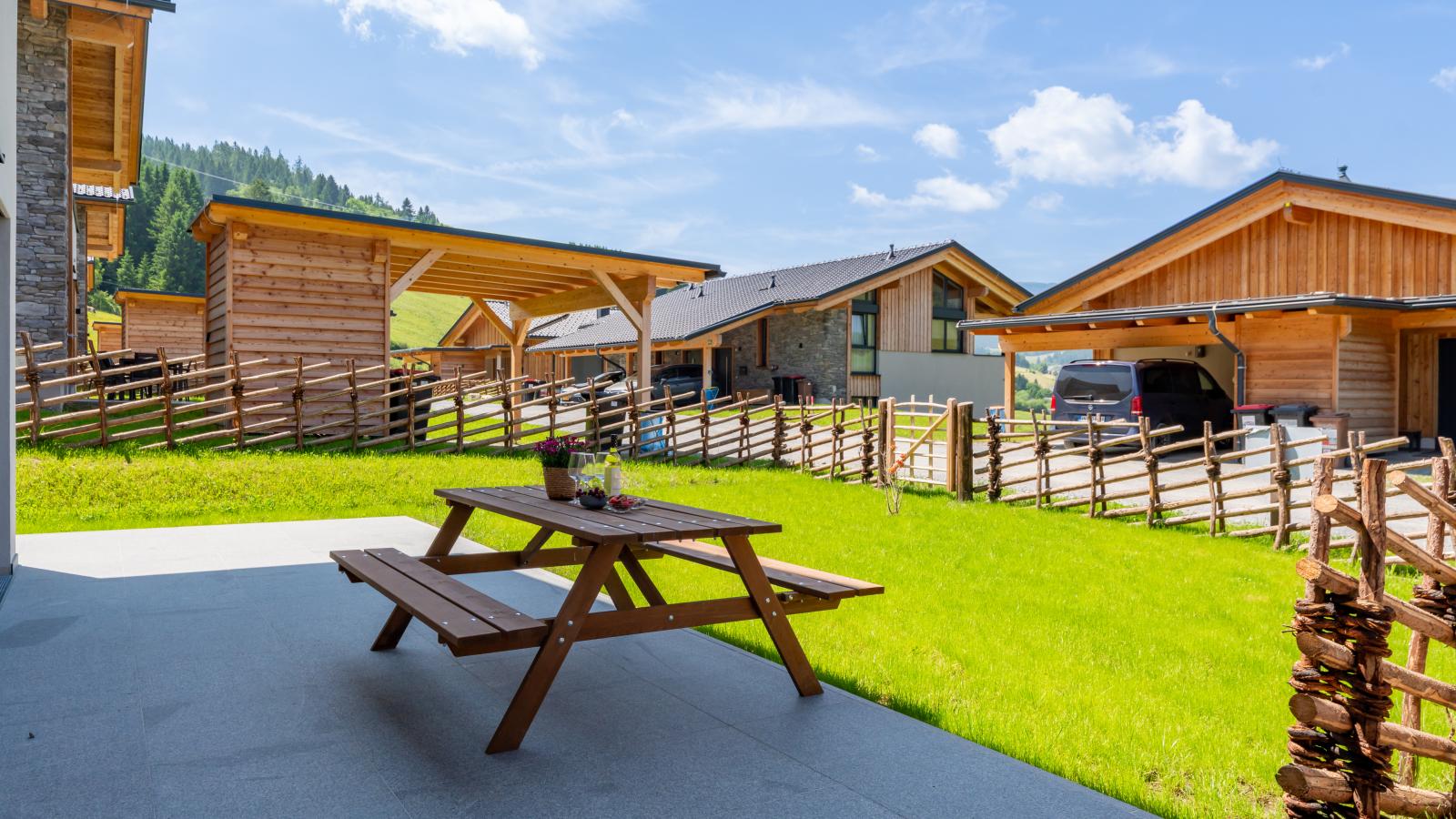 Grebenzen Lodge 53-Terrasbalkon