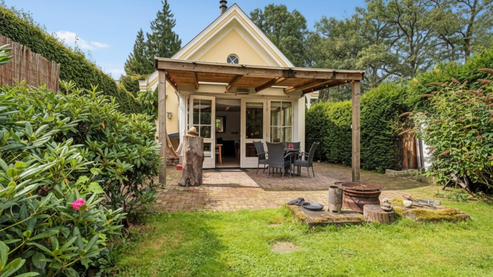 Wellnesshuisje Kalheupink-Außenbereich Sommer