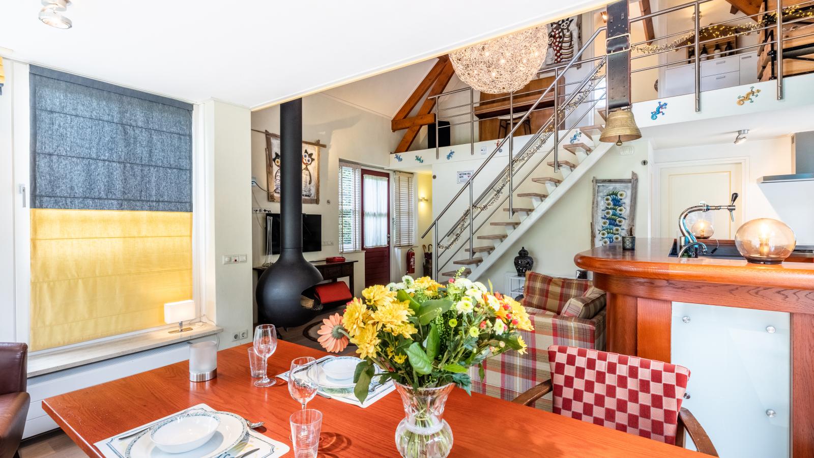 Wellnesshuisje Kalheupink-Dining room