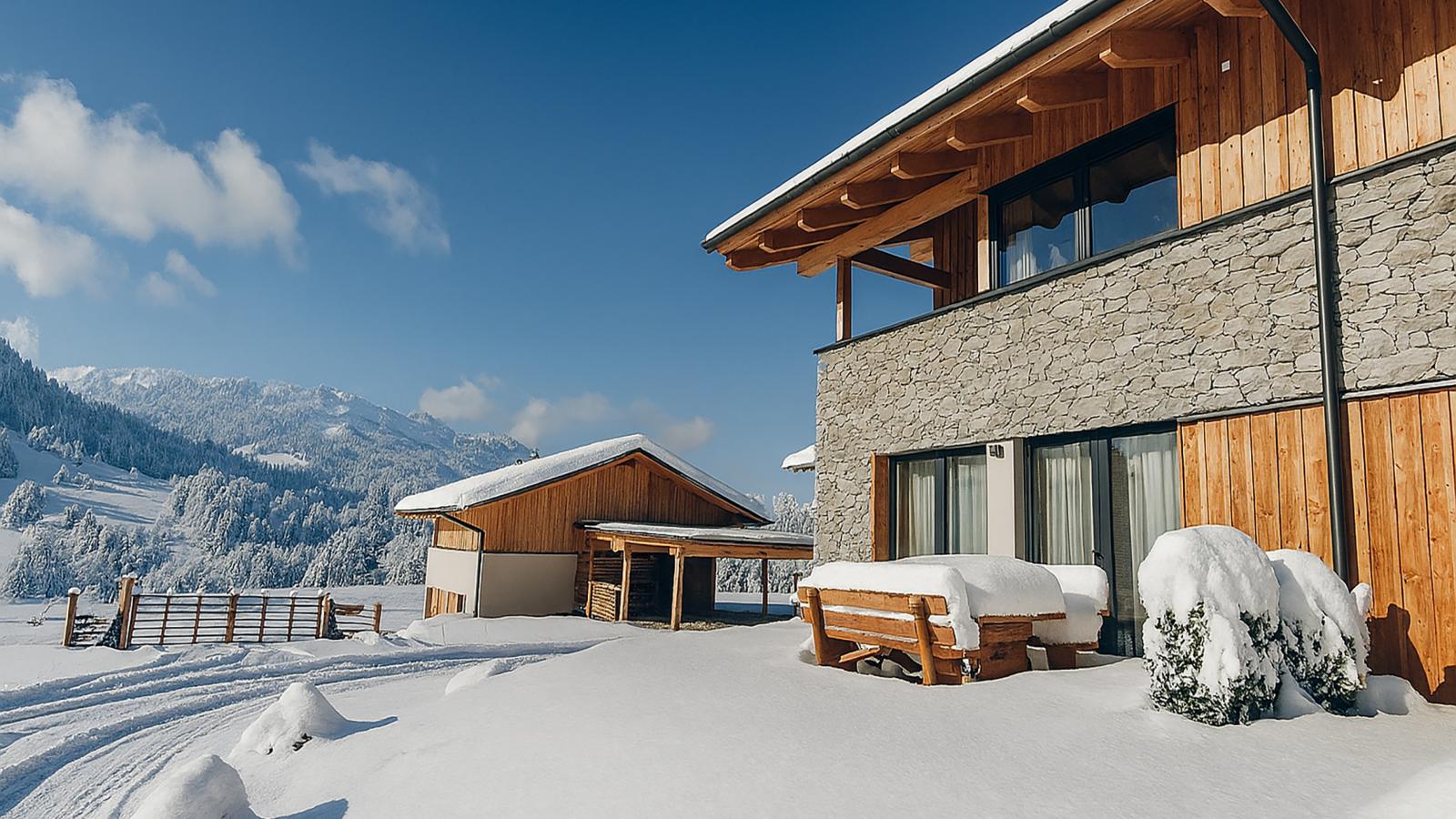 Almchalet Alpenglück-Exterior winter