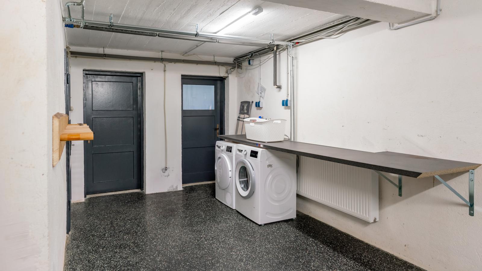 Jukbichl 1-Installations