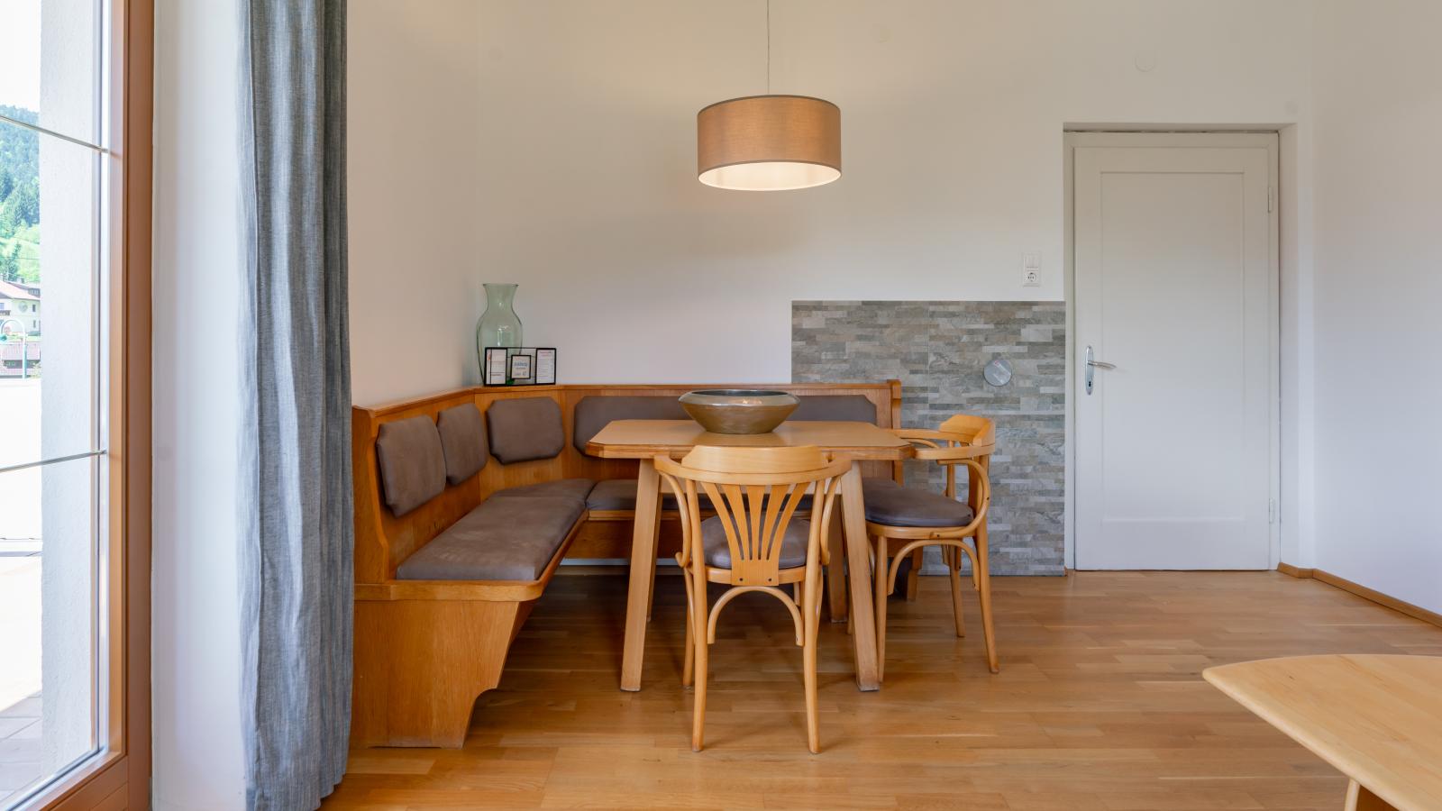 Jukbichl-Salle à manger