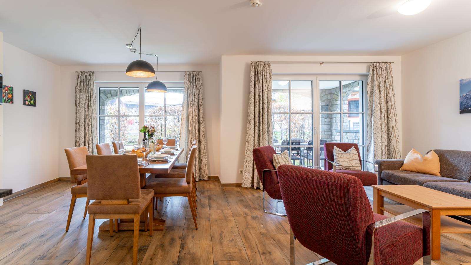 Tauern Suites Mitterwirt TOP 204-Dining room