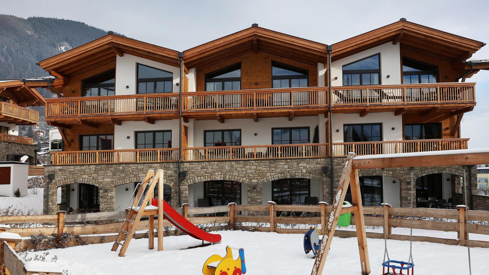 Tauern Suites Mitterwirt TOP 314-Exterior winter