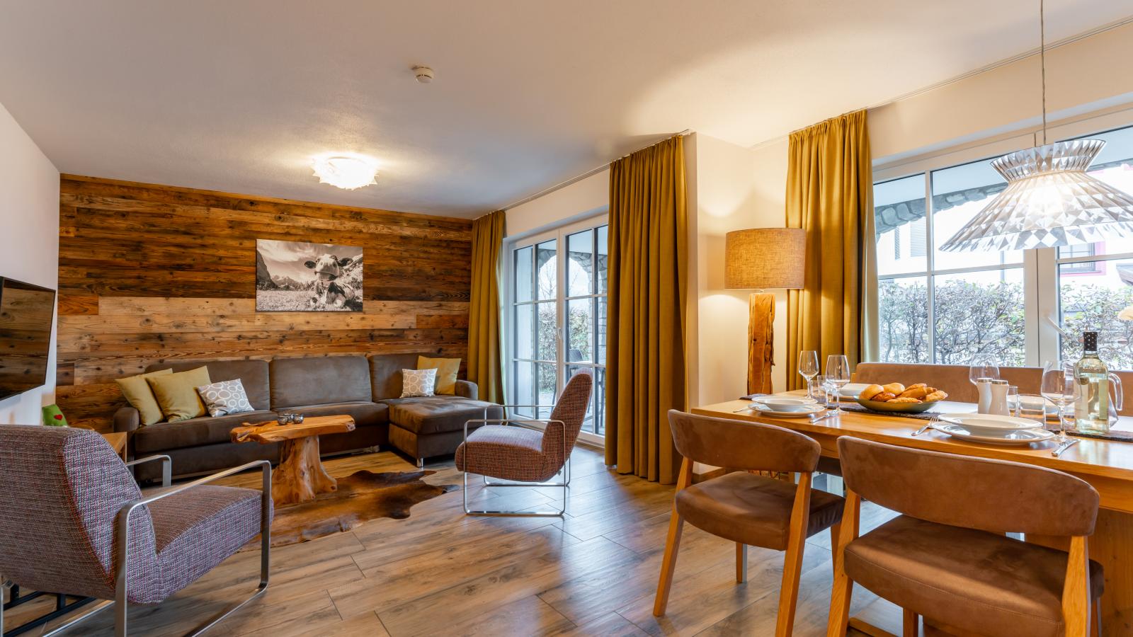 Tauern Suites Mitterwirt TOP 302-Eetkamer