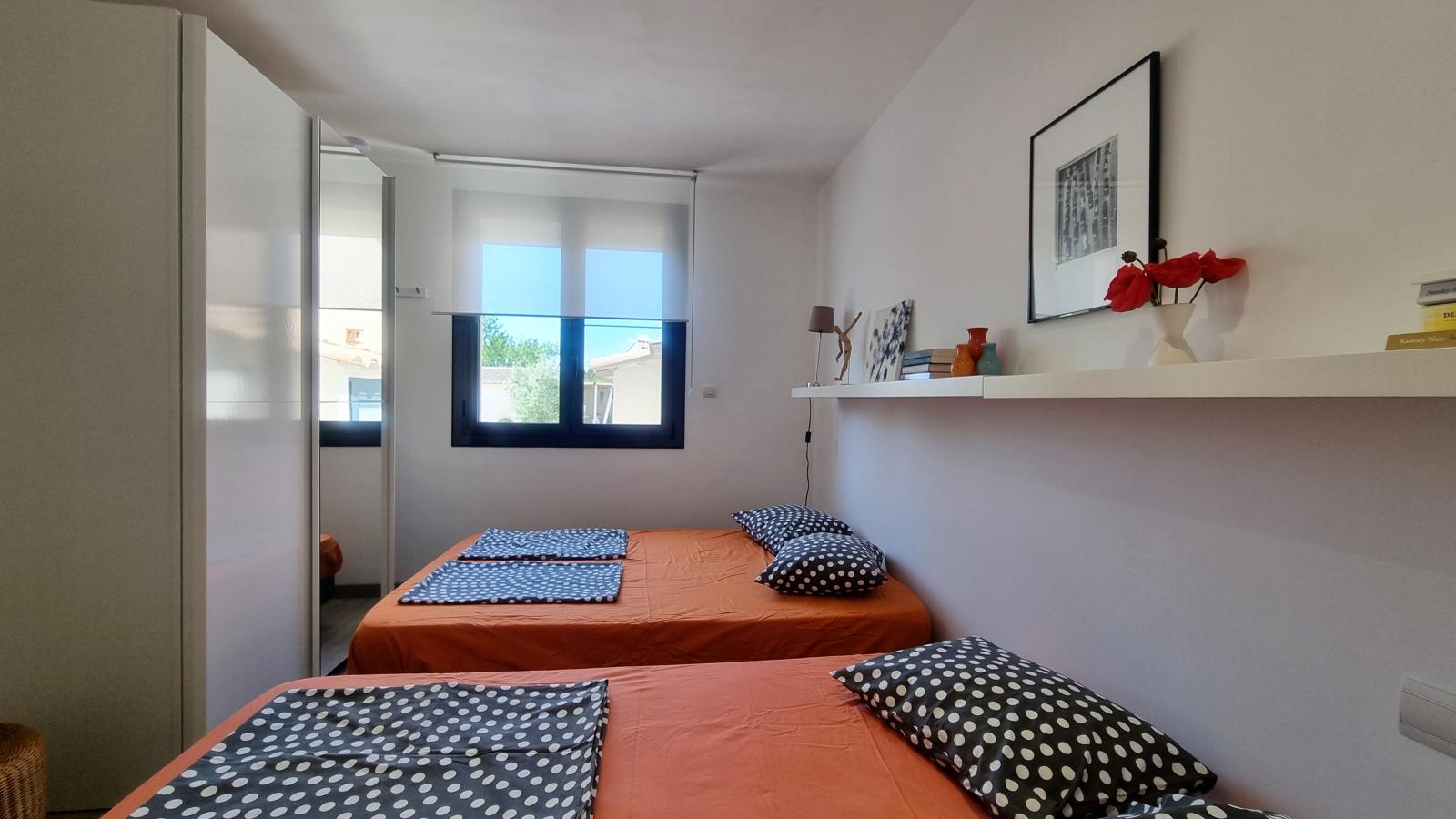 Parasar-Bedroom