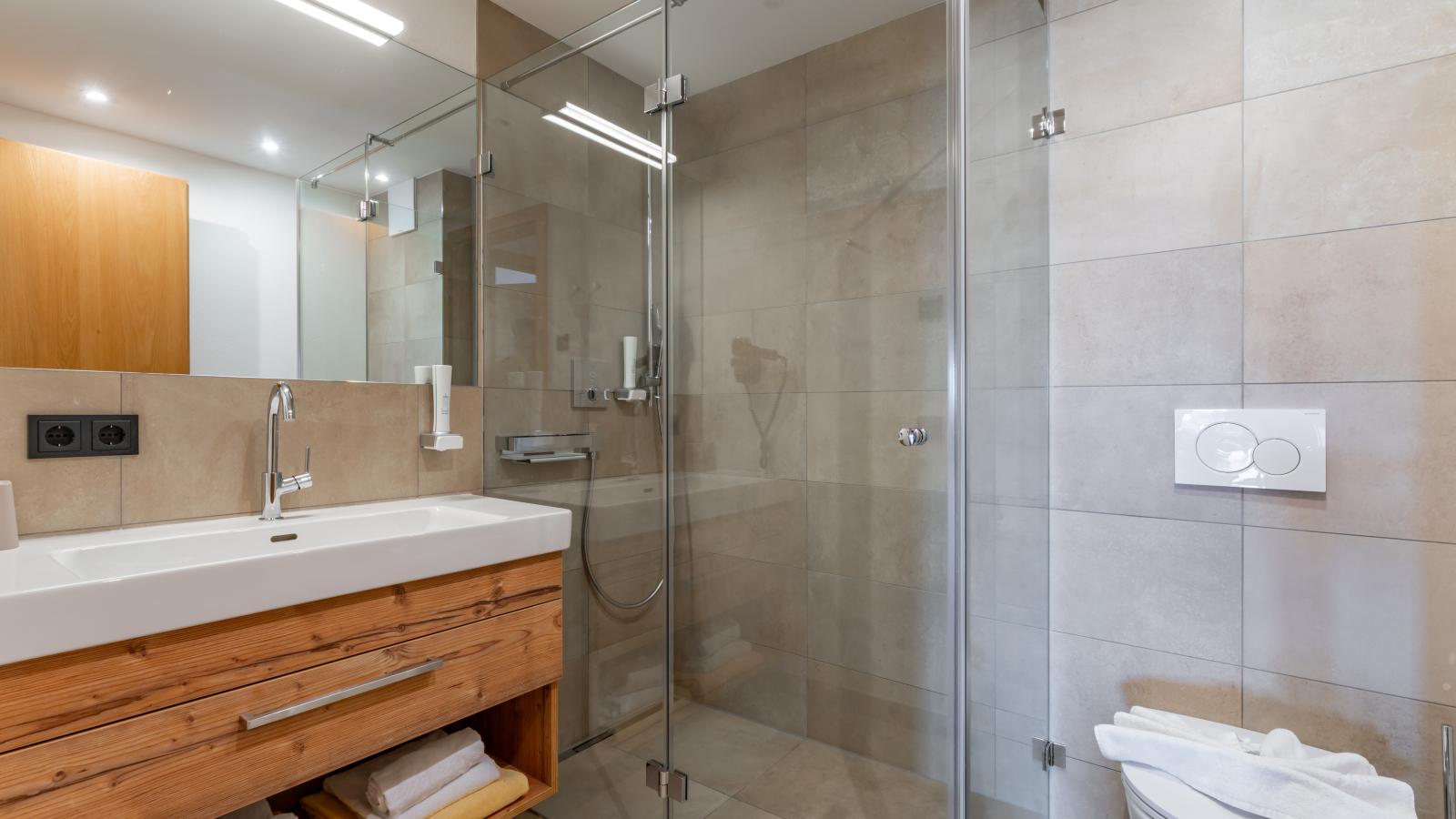Tauern Suites Mitterwirt TOP 321-Bathroom