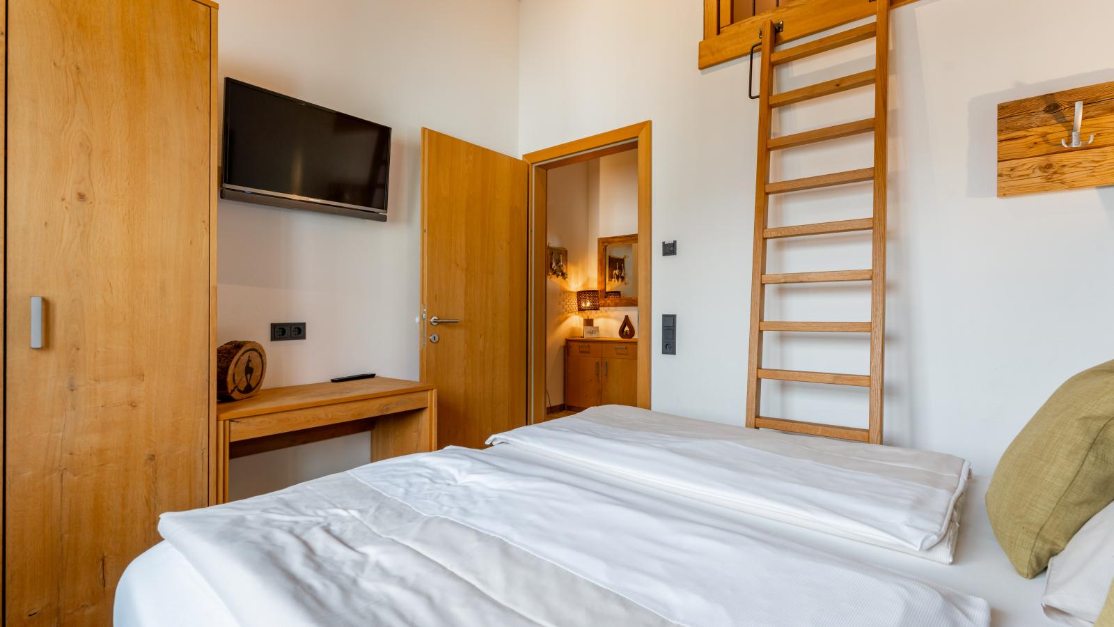 Tauern Suites Mitterwirt TOP 321-Bedroom