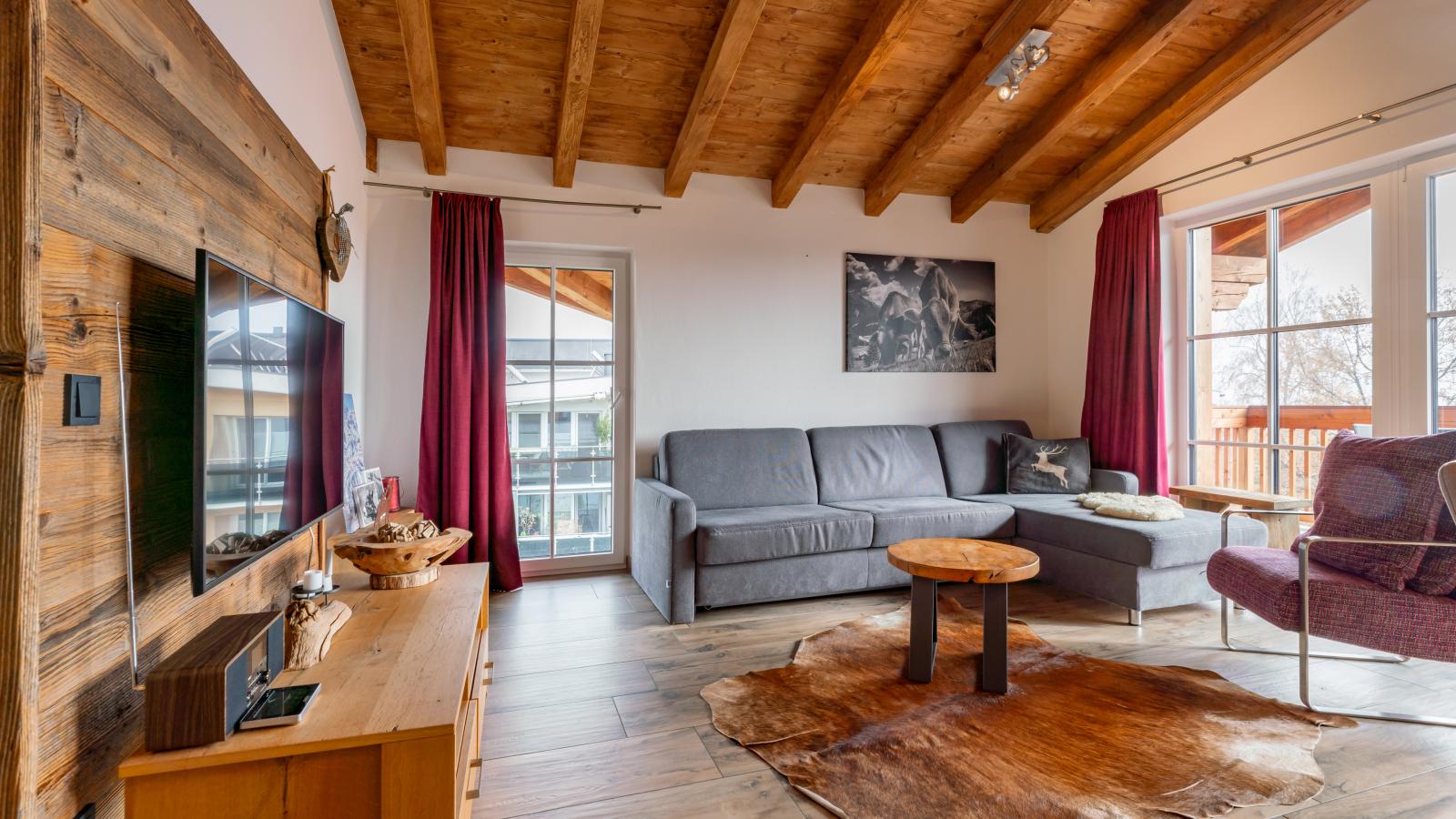 Tauern Suites Mitterwirt TOP 321-Living room