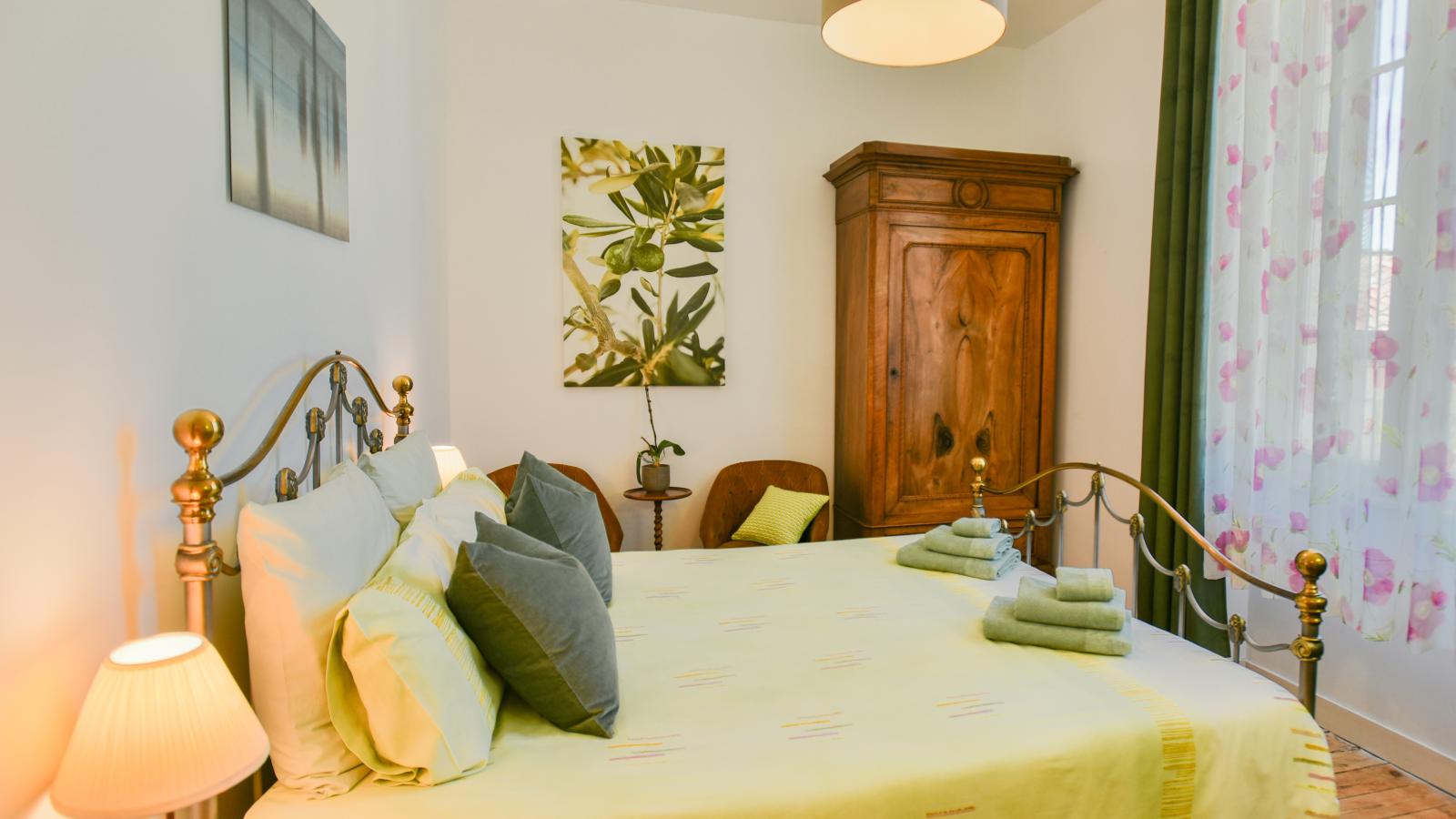 Gite Le Presbytère-Bedroom