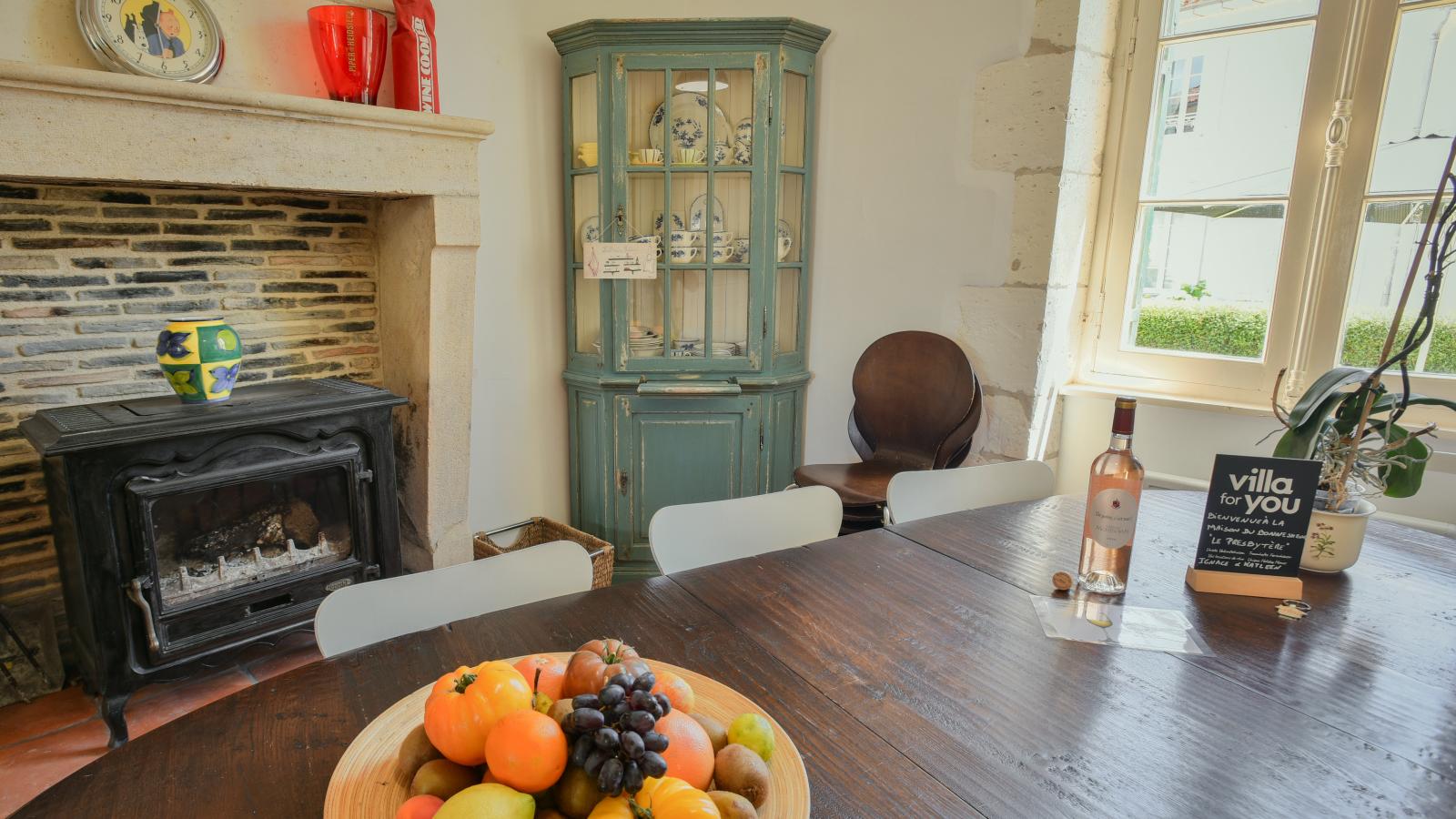 Gite Le Presbytère-Dining room